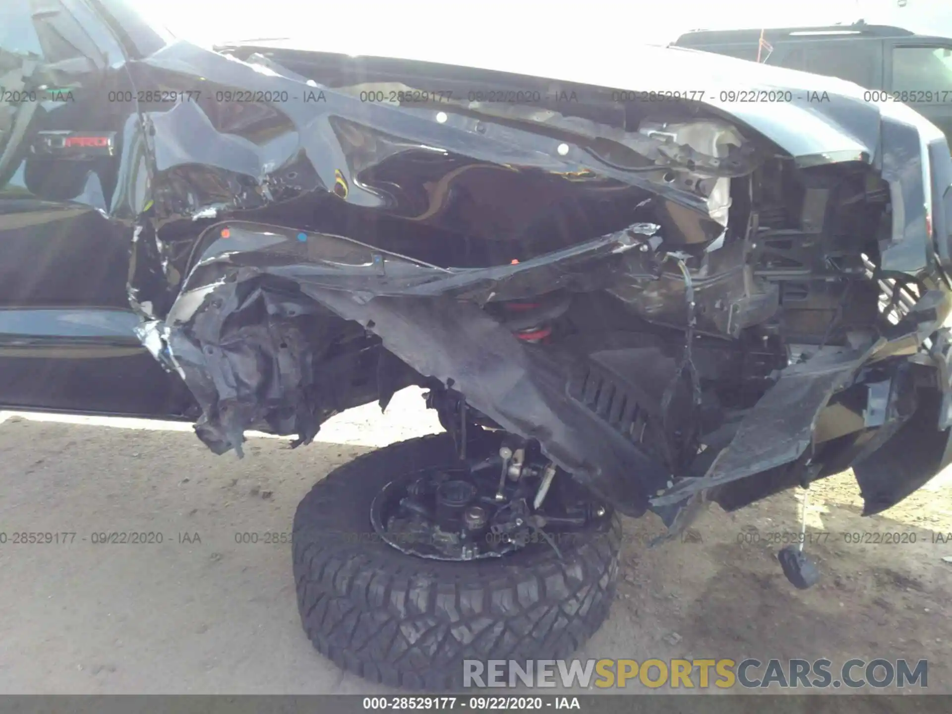 6 Photograph of a damaged car 5TFCZ5AN7KX189430 TOYOTA TACOMA 4WD 2019