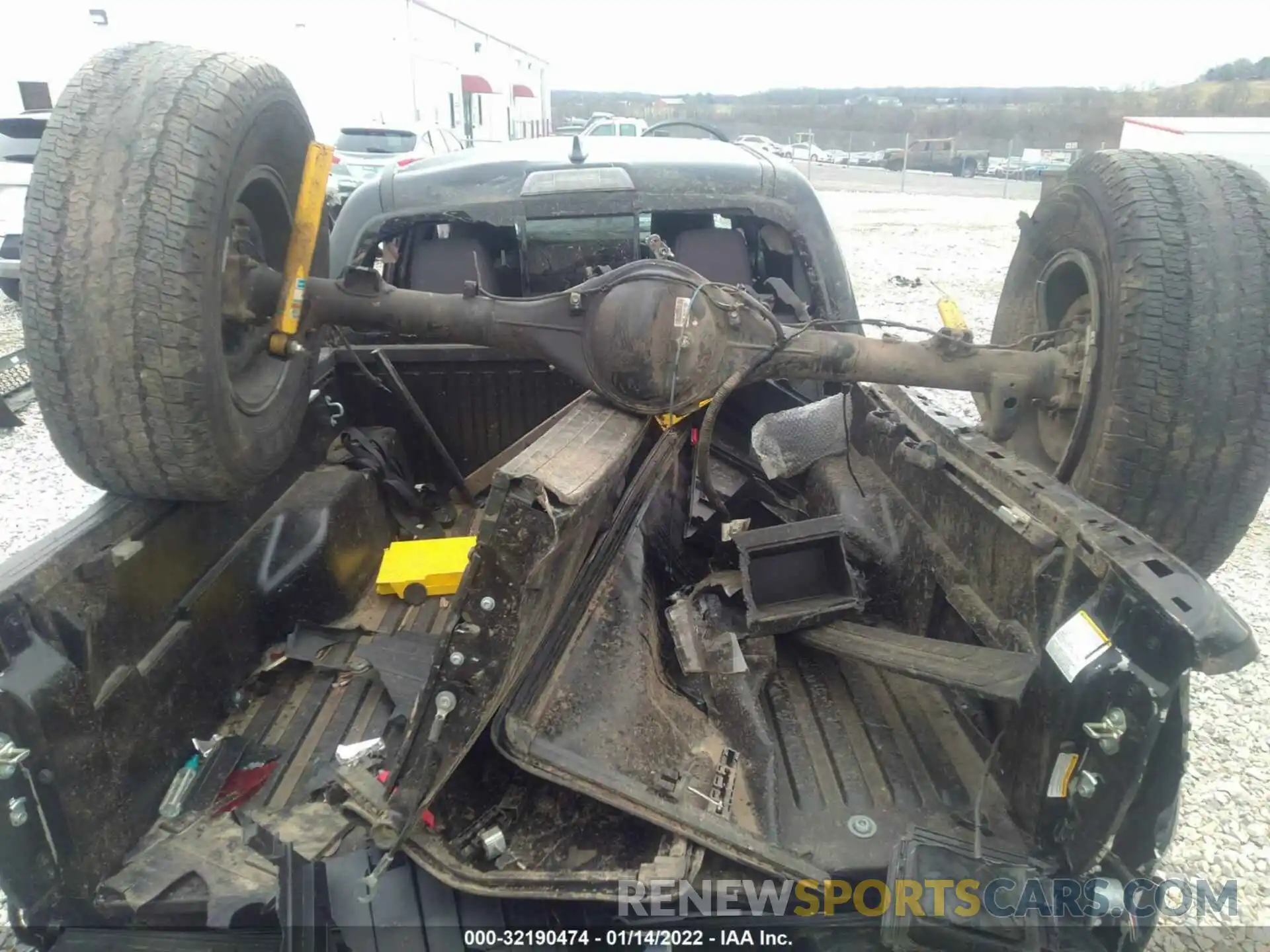 11 Photograph of a damaged car 5TFCZ5AN7KX201804 TOYOTA TACOMA 4WD 2019