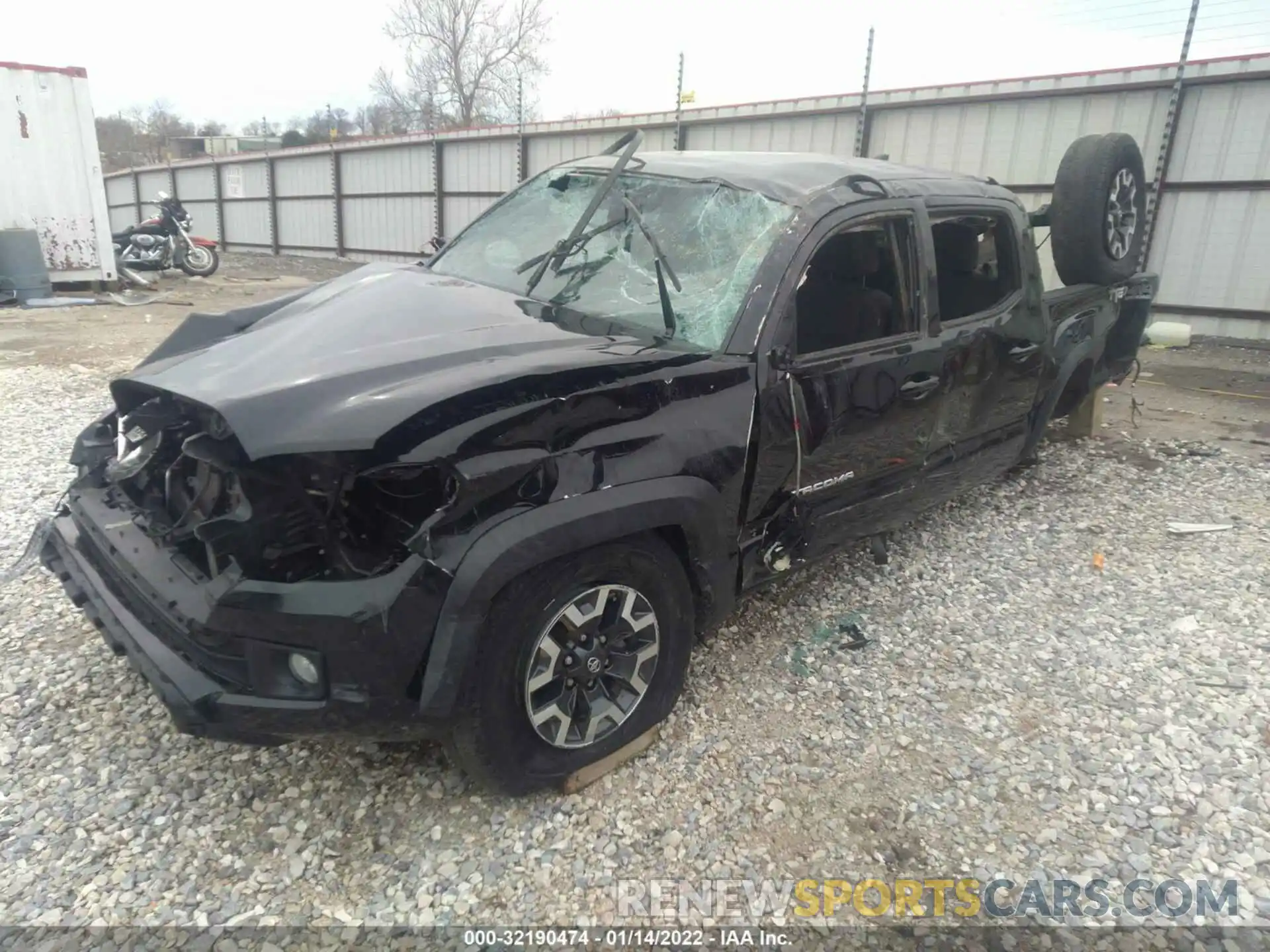 2 Photograph of a damaged car 5TFCZ5AN7KX201804 TOYOTA TACOMA 4WD 2019