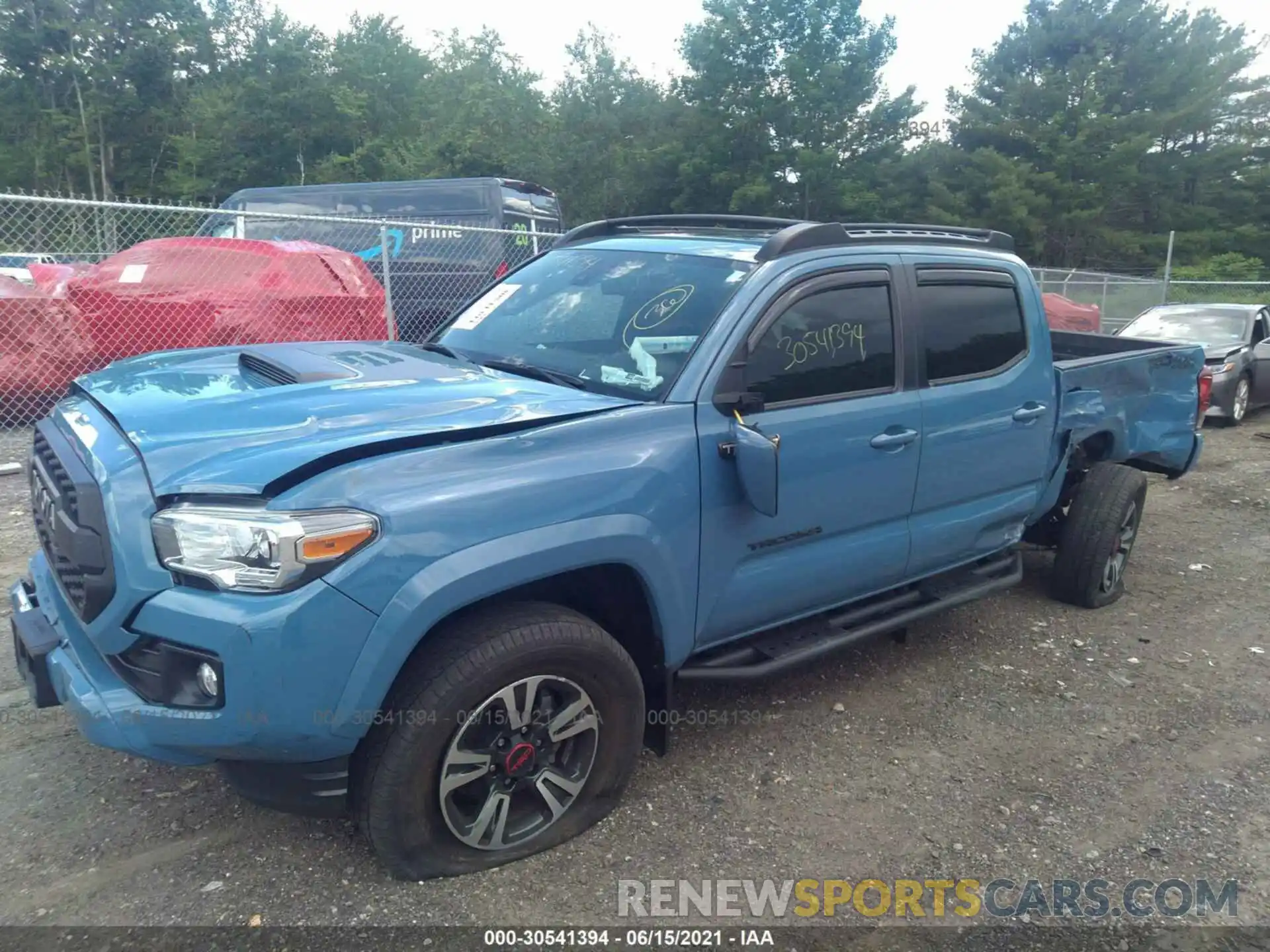 2 Photograph of a damaged car 5TFCZ5AN8KX172488 TOYOTA TACOMA 4WD 2019