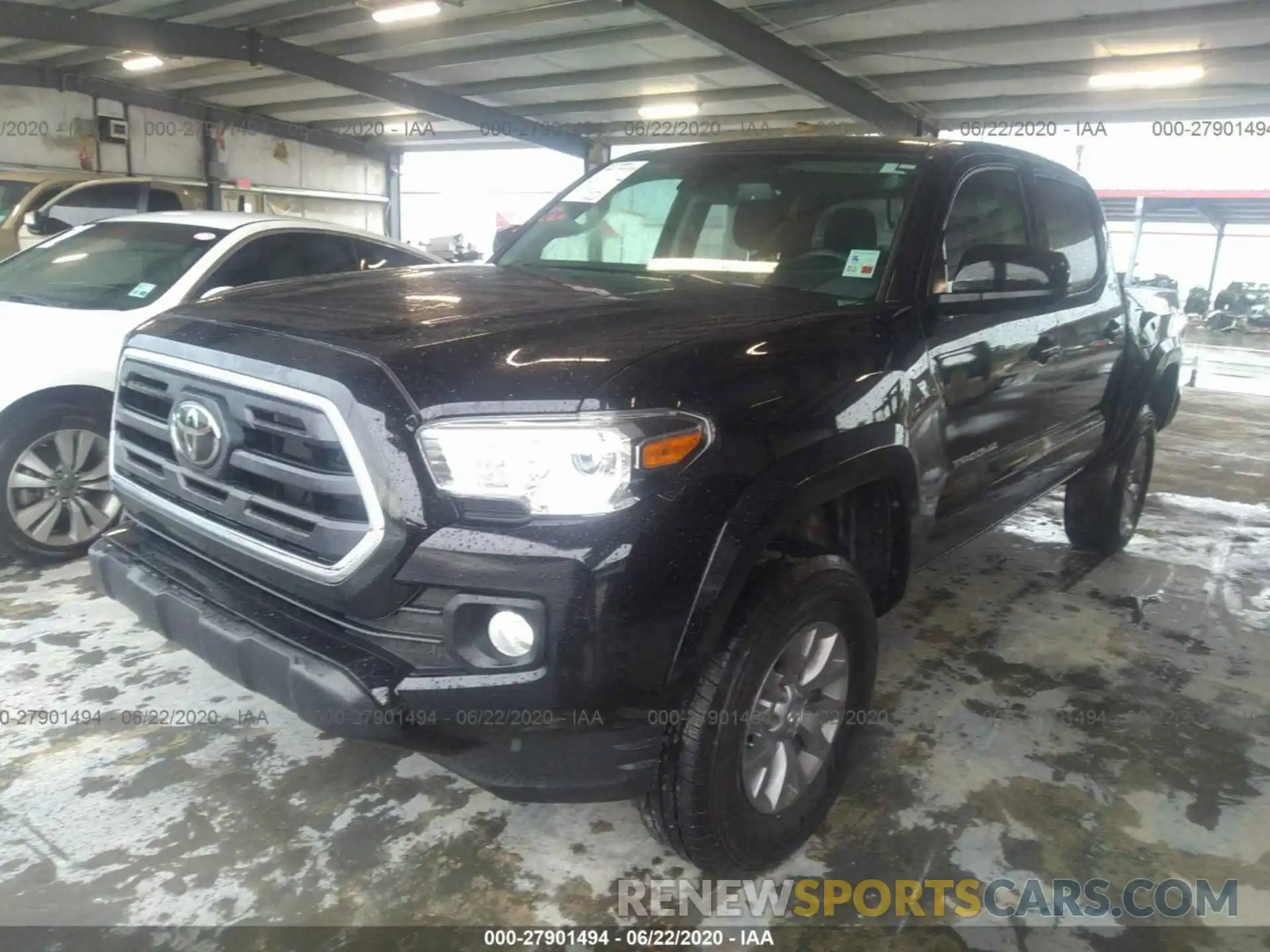 2 Photograph of a damaged car 5TFCZ5AN8KX209801 TOYOTA TACOMA 4WD 2019