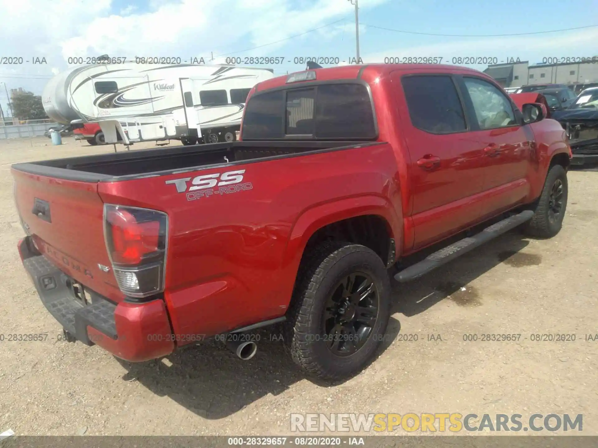 4 Photograph of a damaged car 5TFCZ5AN9KX169342 TOYOTA TACOMA 4WD 2019