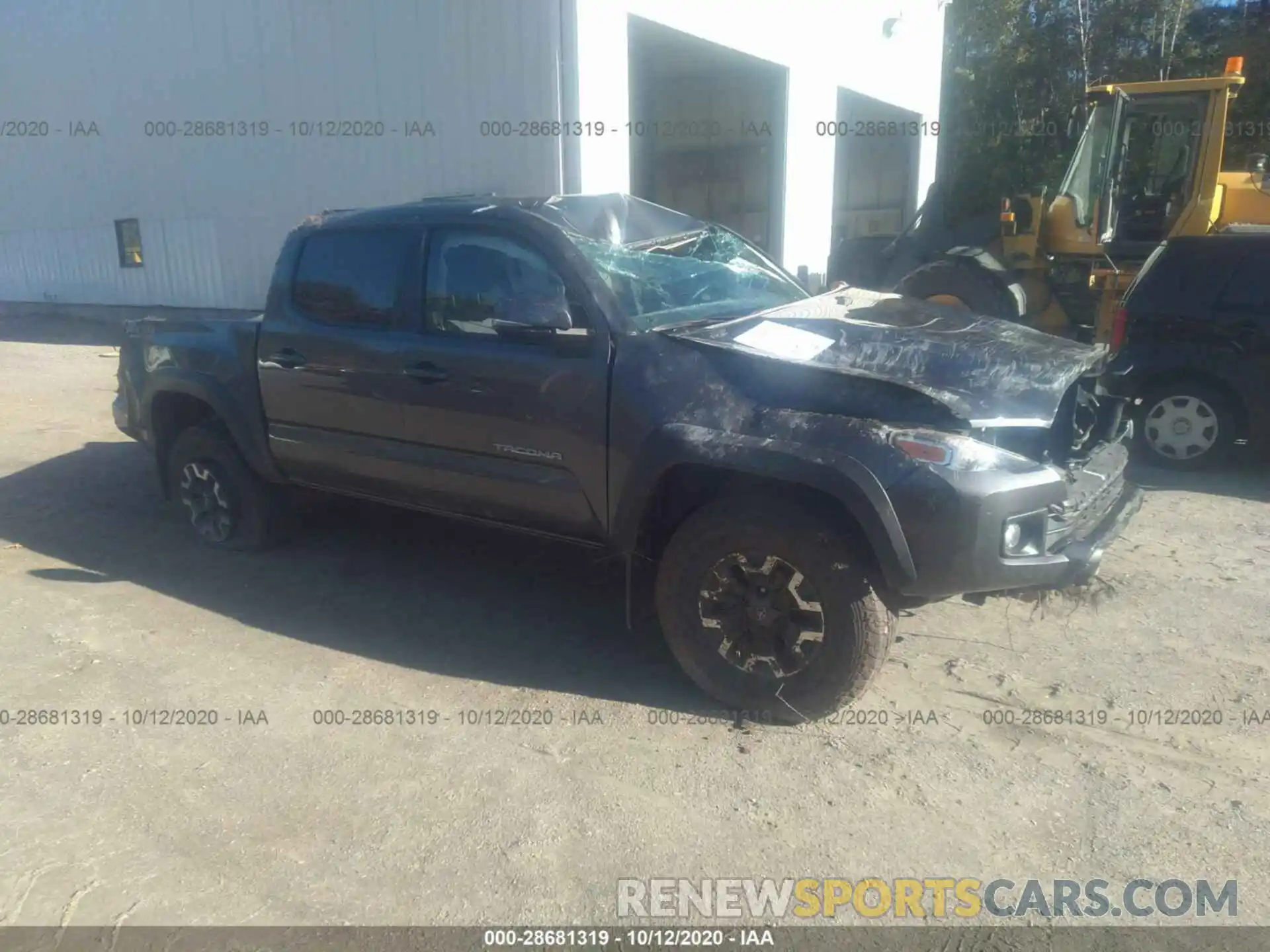 1 Photograph of a damaged car 5TFCZ5AN9KX183287 TOYOTA TACOMA 4WD 2019