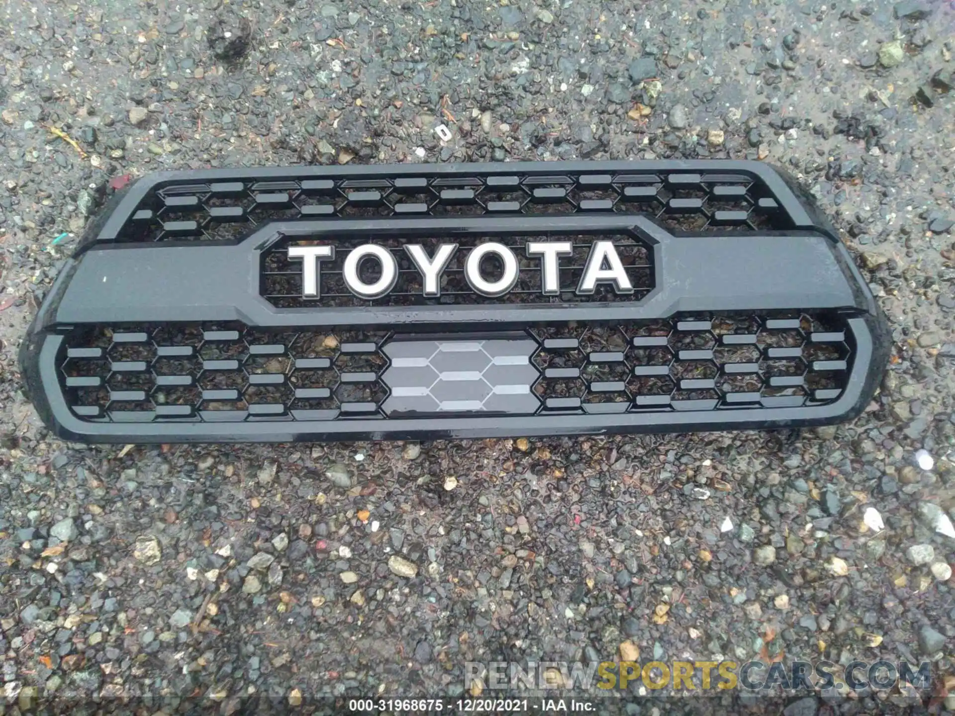 12 Фотография поврежденного автомобиля 5TFCZ5AN9KX209578 TOYOTA TACOMA 4WD 2019