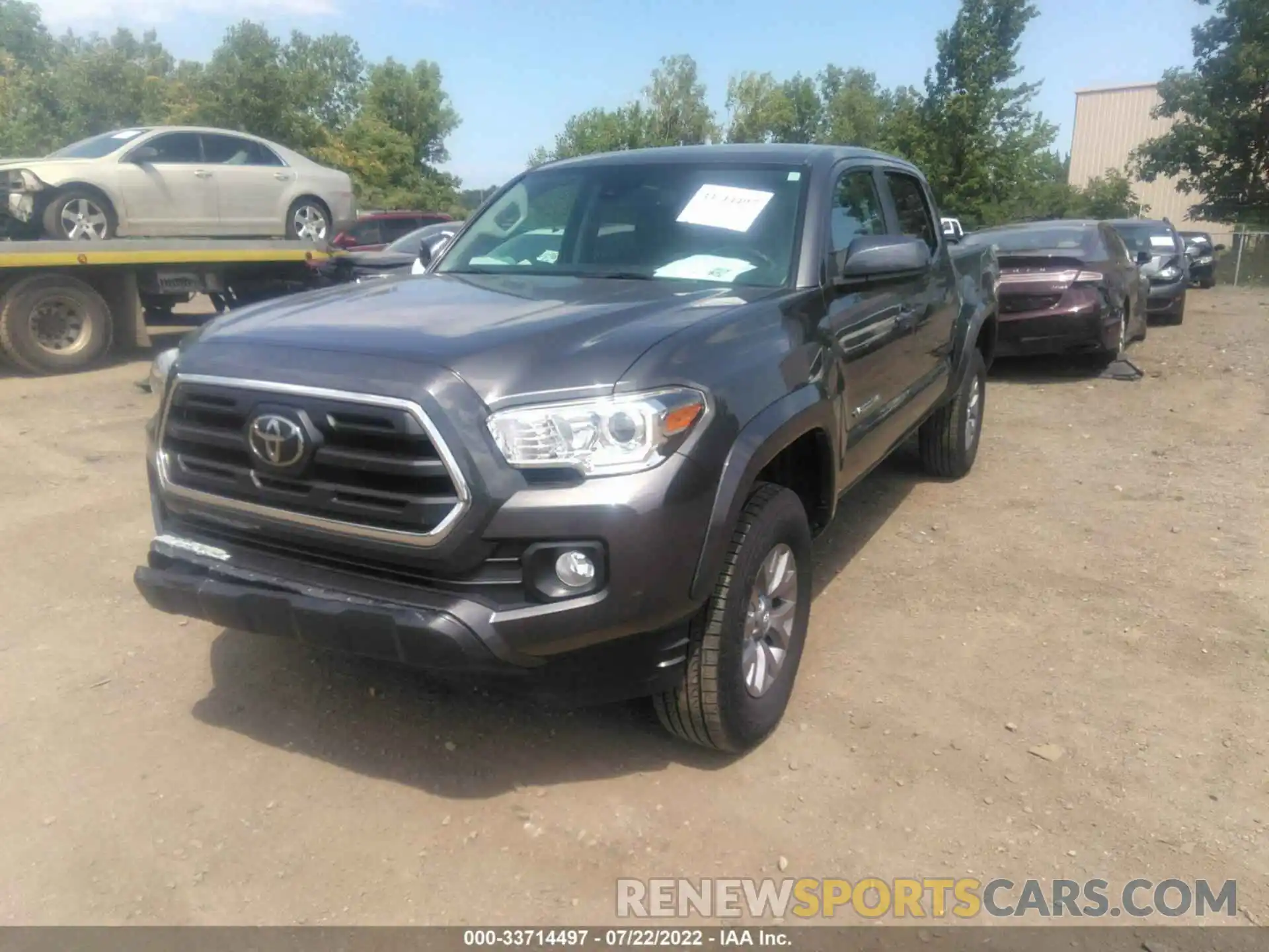 2 Photograph of a damaged car 5TFCZ5ANXKX168426 TOYOTA TACOMA 4WD 2019