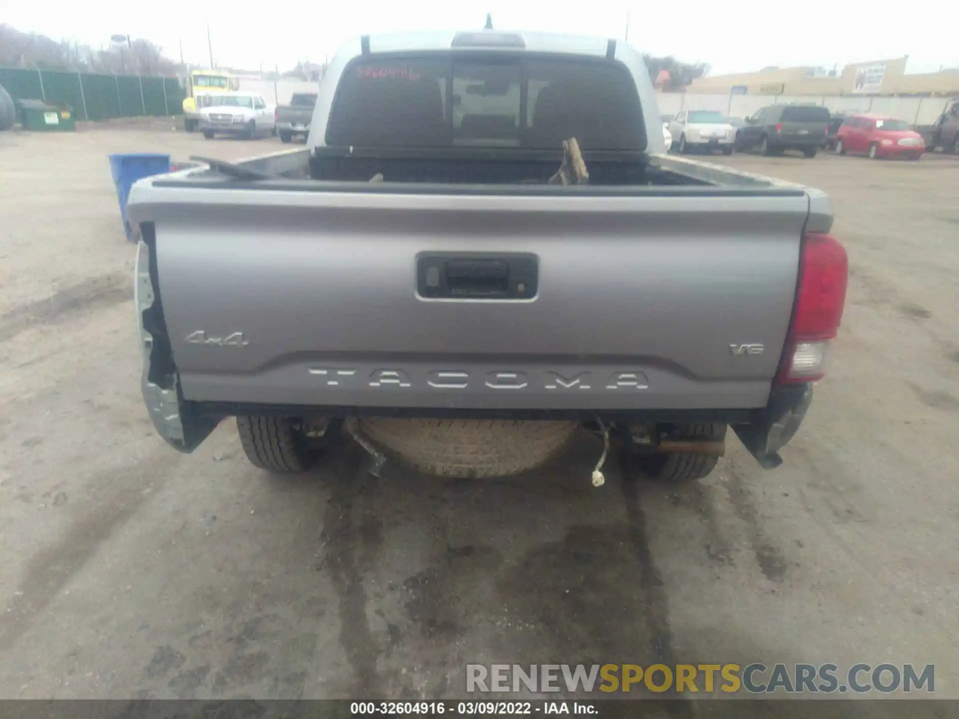 6 Photograph of a damaged car 5TFCZ5ANXKX184514 TOYOTA TACOMA 4WD 2019