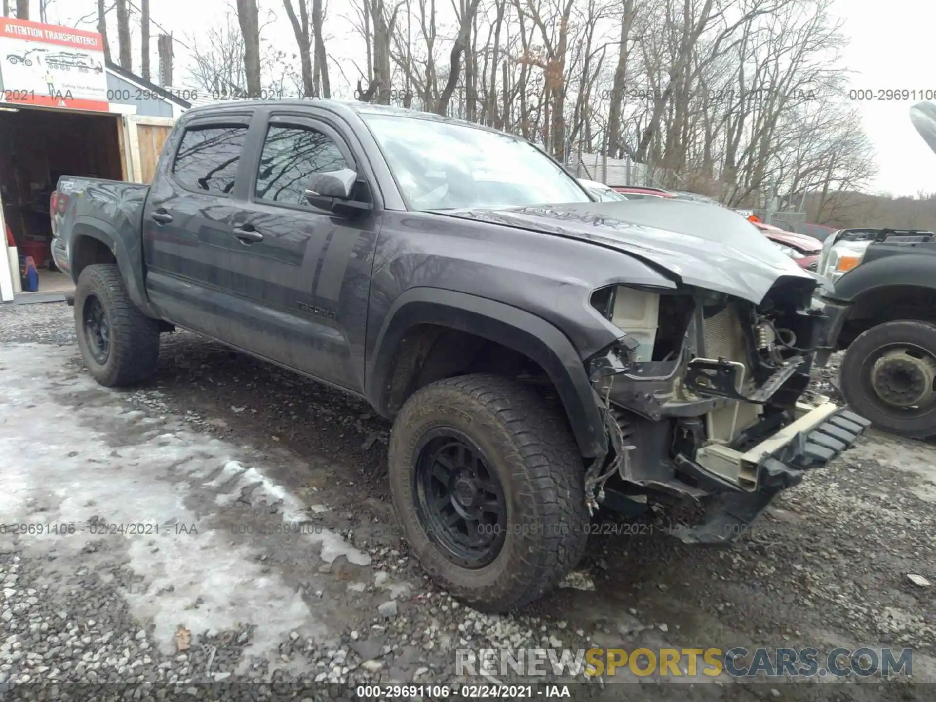 1 Photograph of a damaged car 5TFCZ5ANXKX210321 TOYOTA TACOMA 4WD 2019