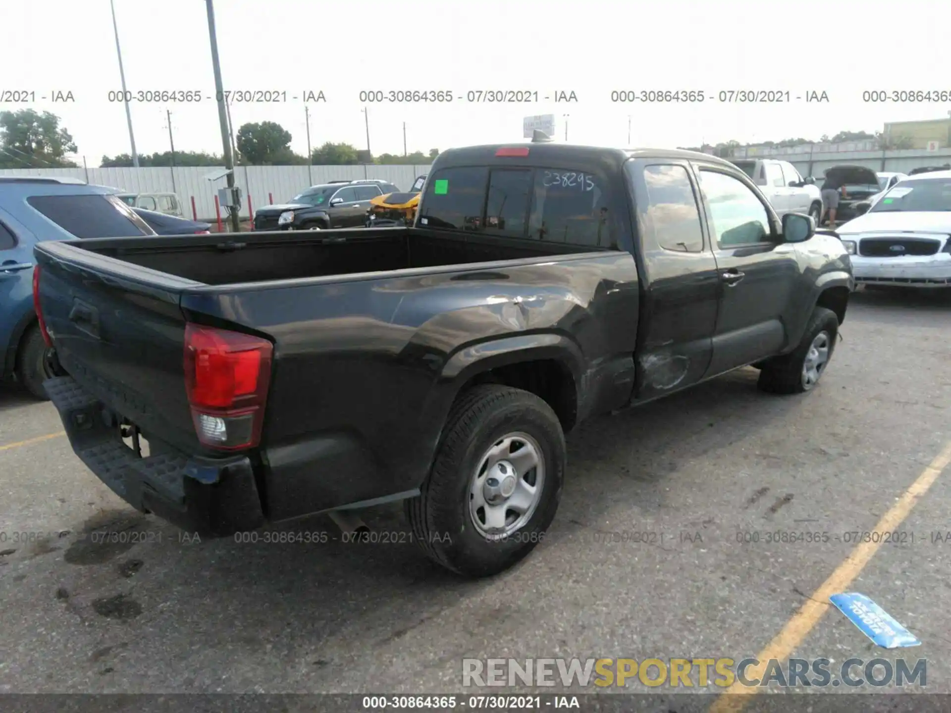 4 Photograph of a damaged car 5TFSX5EN1KX067674 TOYOTA TACOMA 4WD 2019