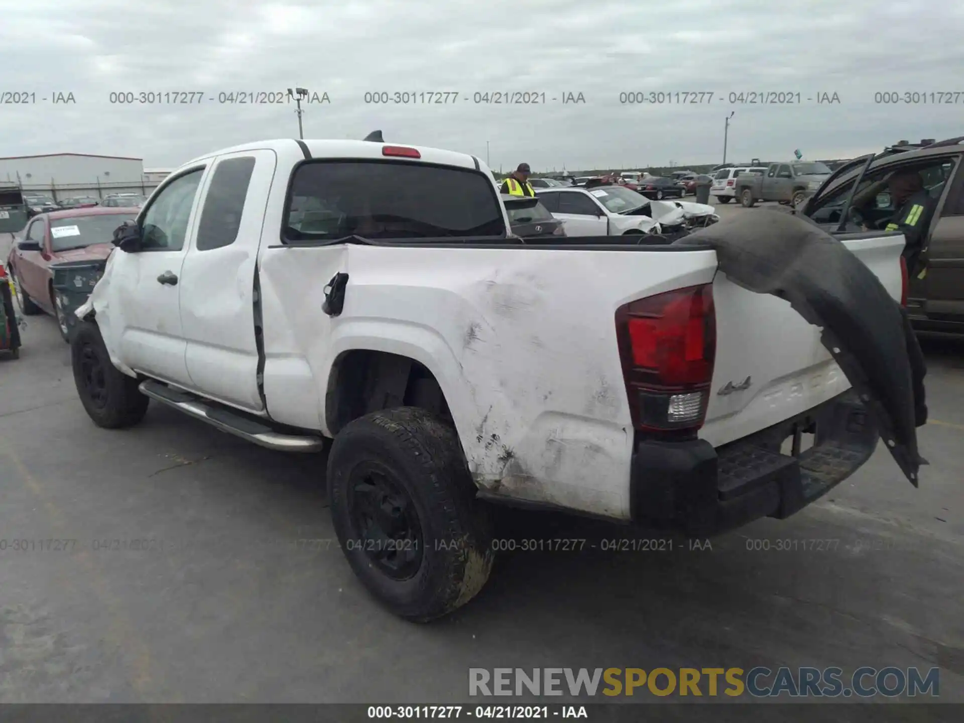 3 Photograph of a damaged car 5TFSX5EN2KX065271 TOYOTA TACOMA 4WD 2019