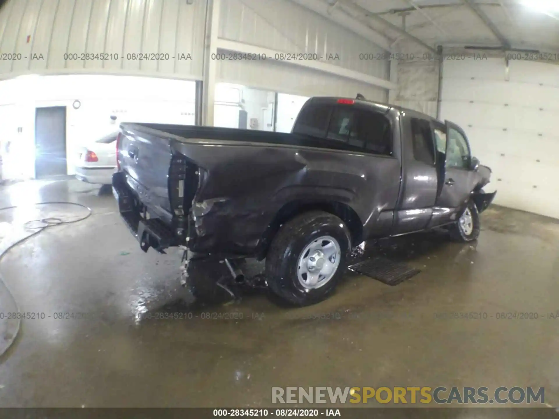 4 Photograph of a damaged car 5TFSX5EN3KX070298 TOYOTA TACOMA 4WD 2019