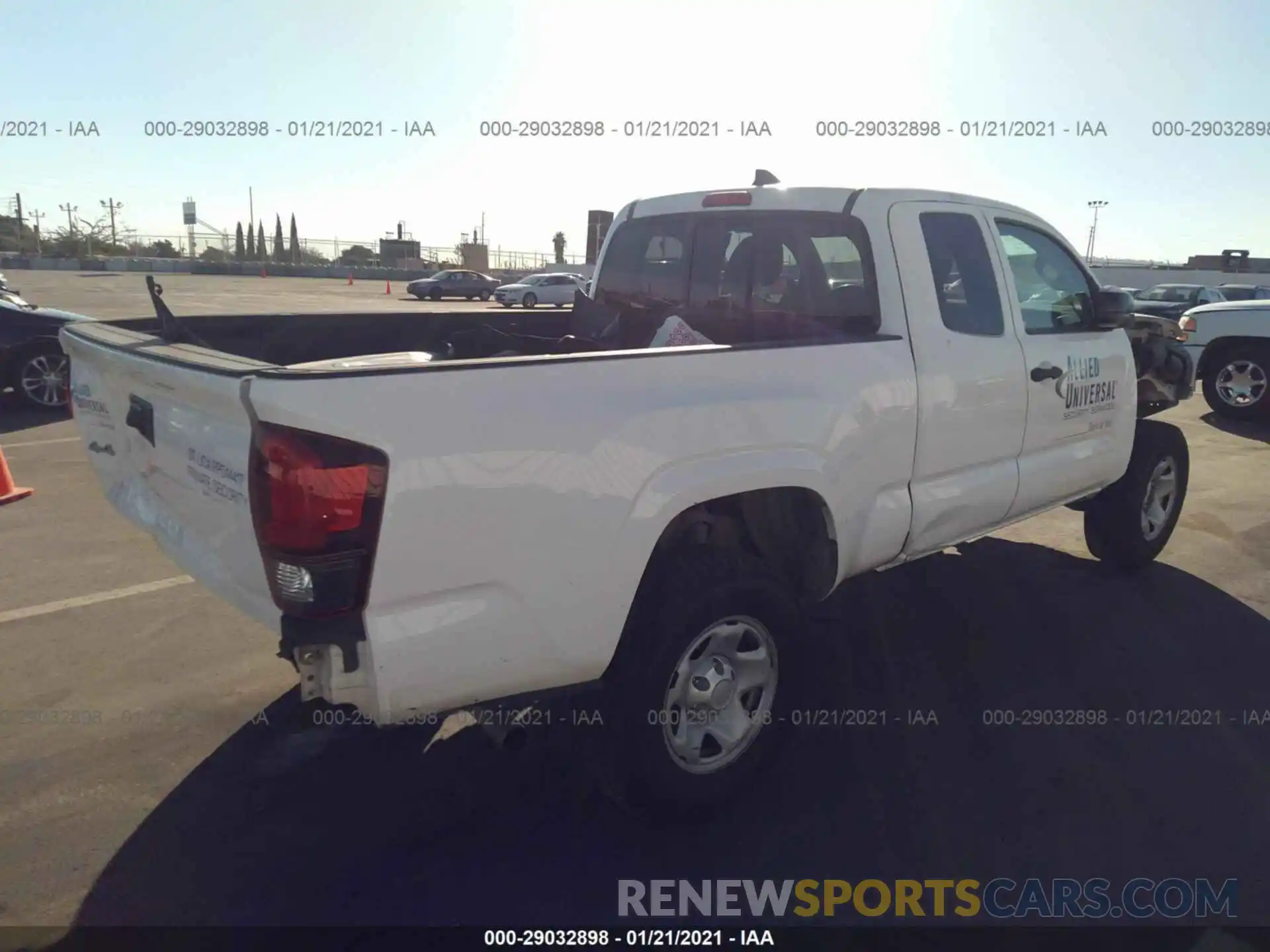 4 Photograph of a damaged car 5TFSX5EN6KX066651 TOYOTA TACOMA 4WD 2019