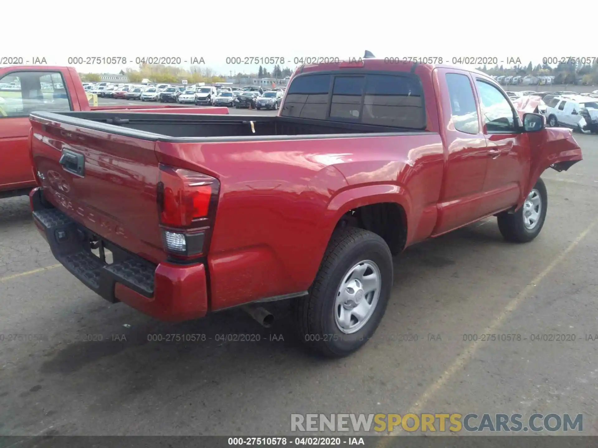 4 Photograph of a damaged car 5TFSX5EN6KX070991 TOYOTA TACOMA 4WD 2019