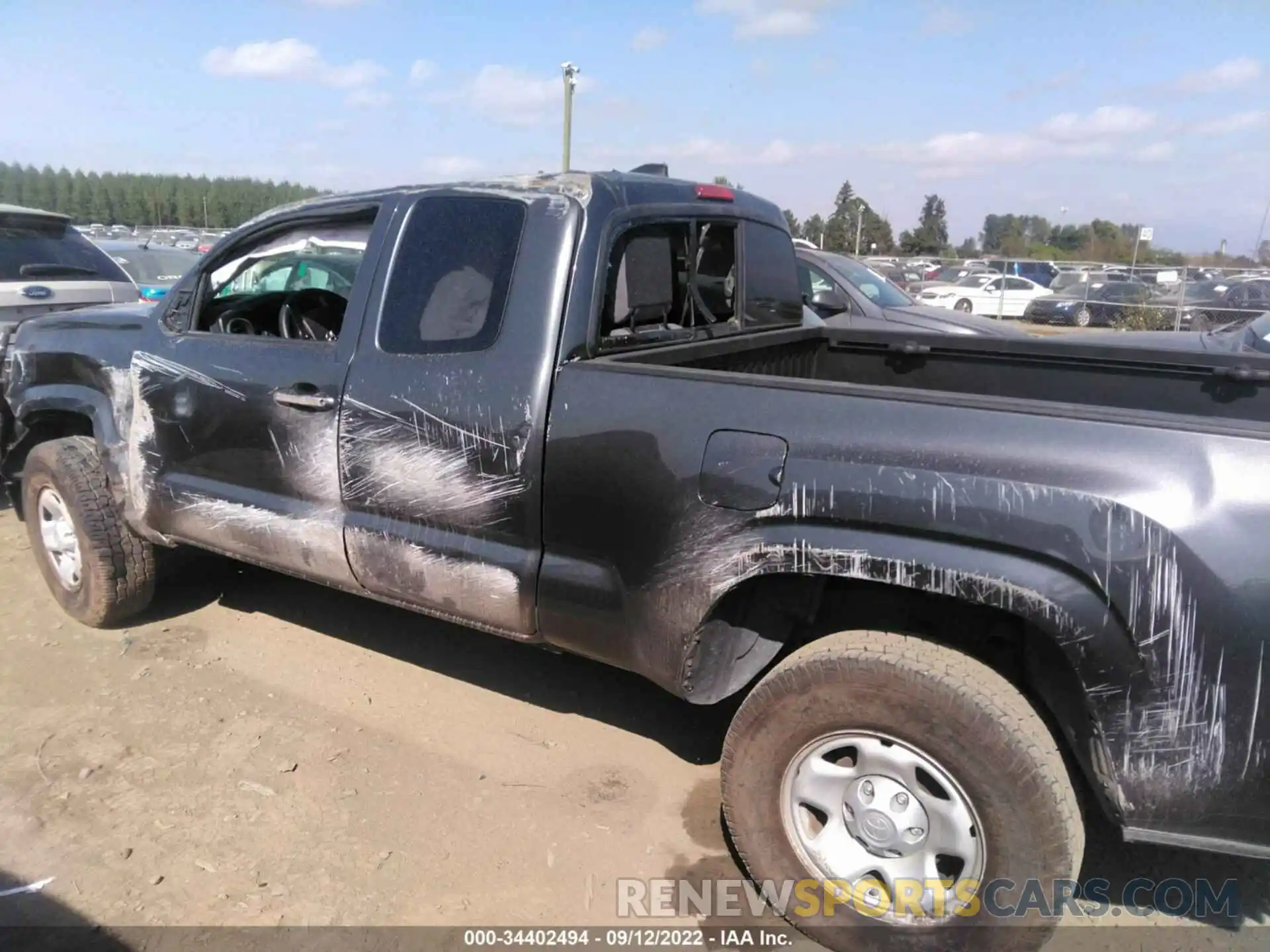 6 Photograph of a damaged car 5TFSX5EN8KX070426 TOYOTA TACOMA 4WD 2019