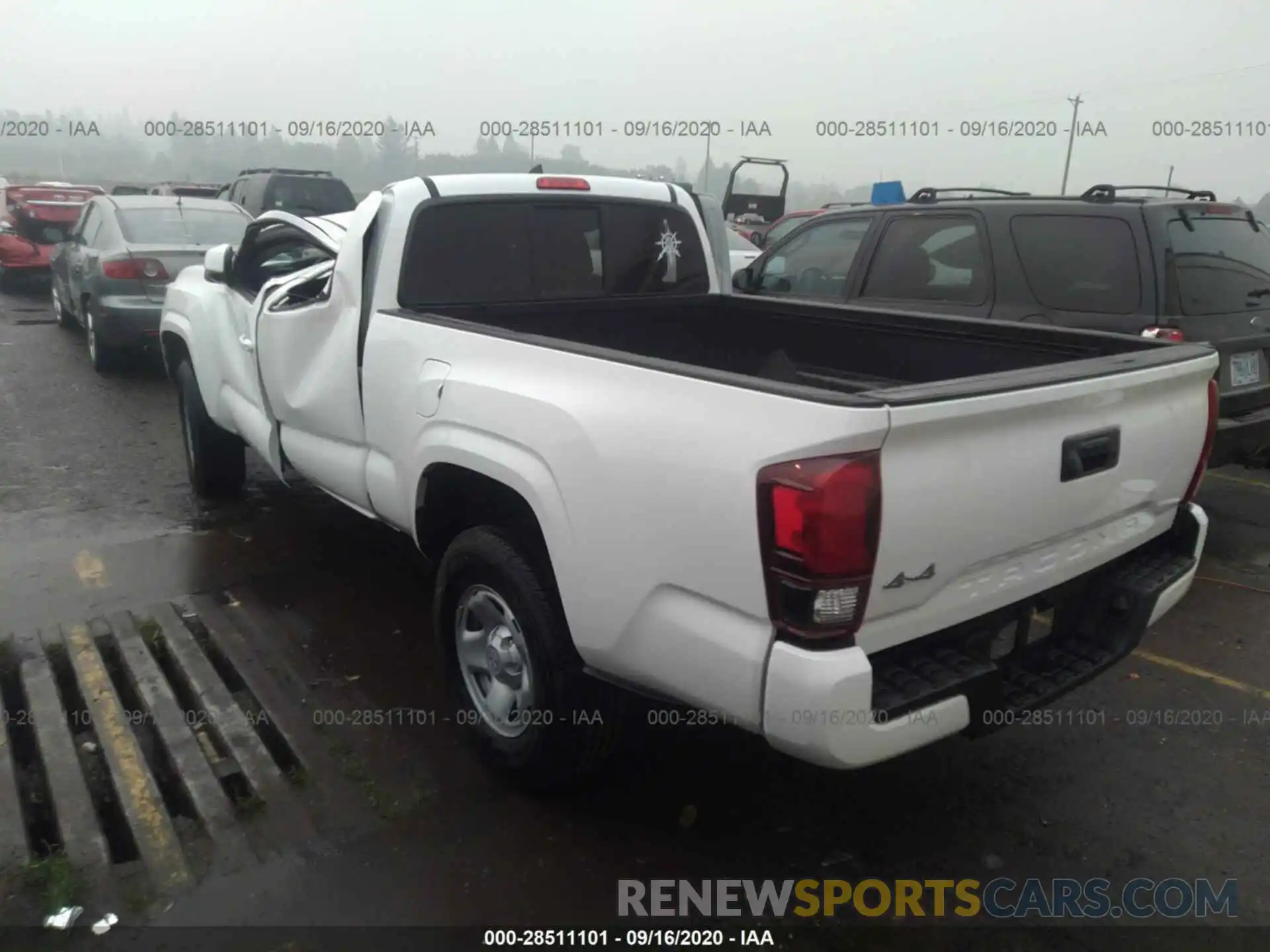 3 Photograph of a damaged car 5TFSX5EN8KX070944 TOYOTA TACOMA 4WD 2019