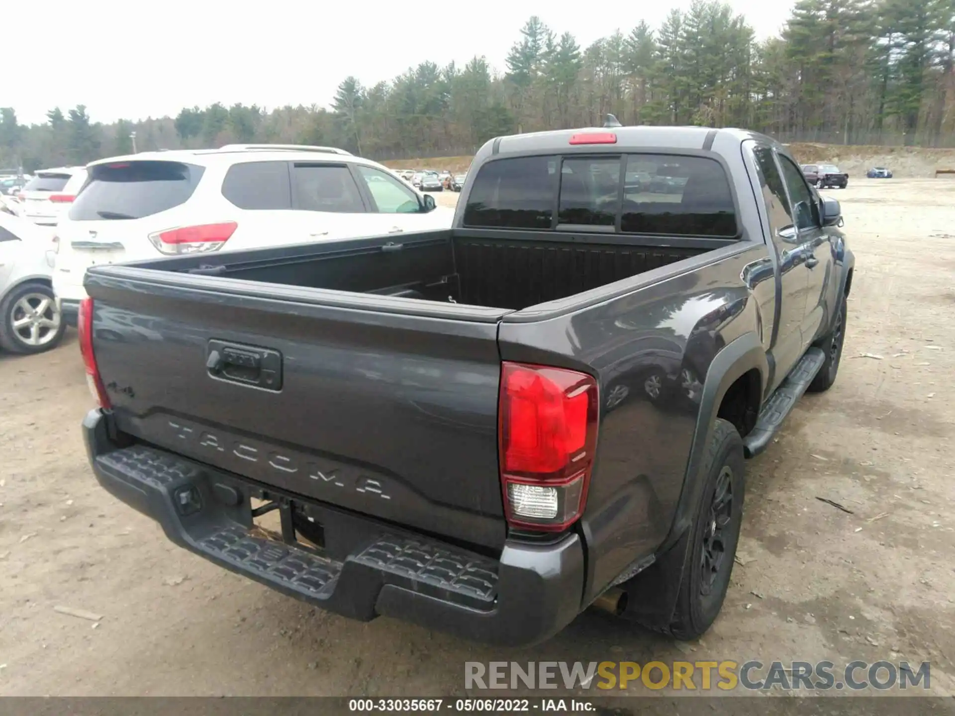 4 Photograph of a damaged car 5TFSX5EN9KX067180 TOYOTA TACOMA 4WD 2019