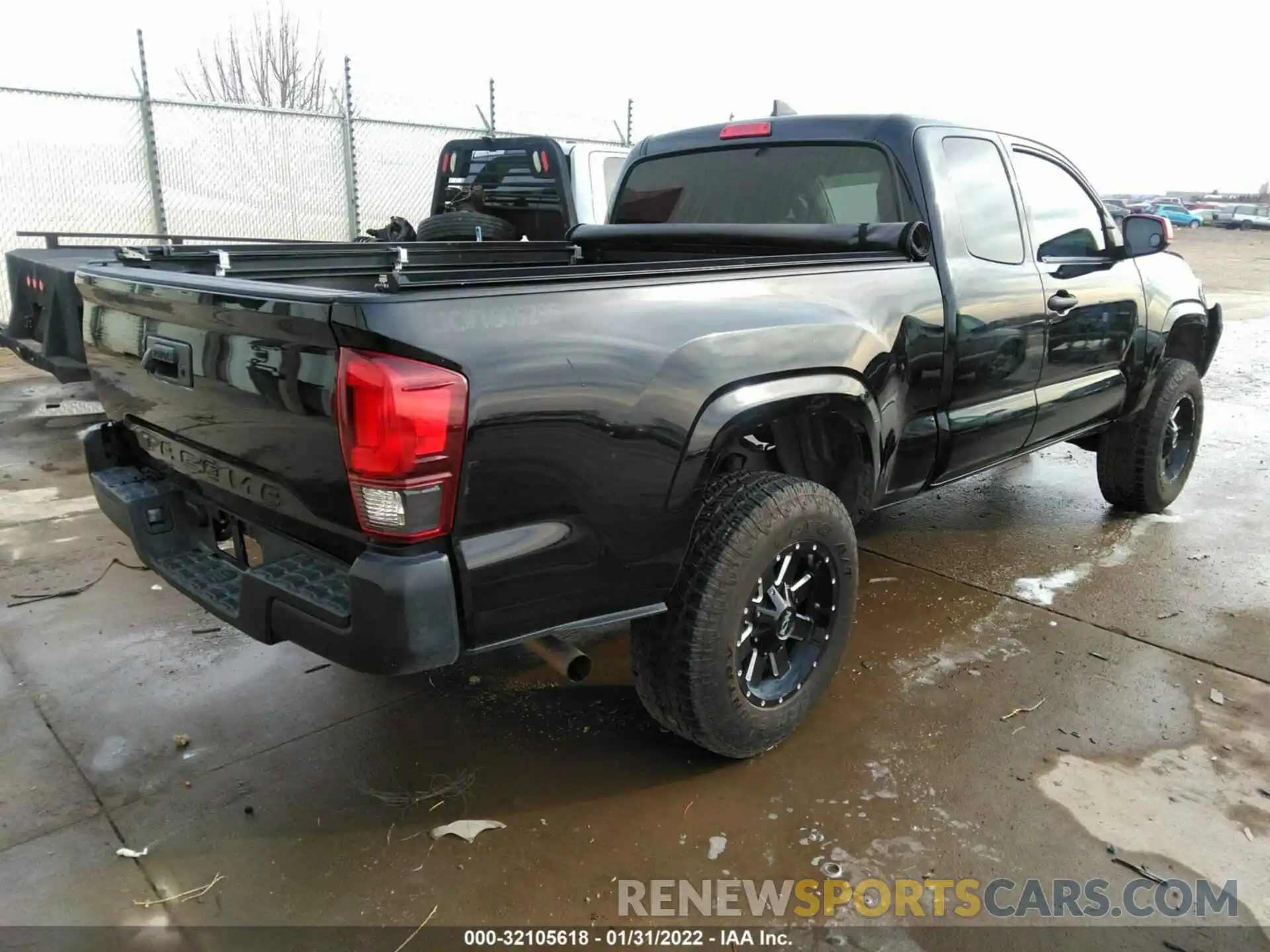 4 Photograph of a damaged car 5TFSX5EN9KX070824 TOYOTA TACOMA 4WD 2019