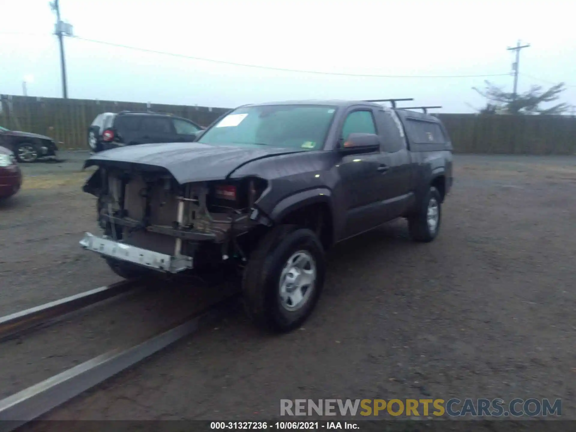 2 Фотография поврежденного автомобиля 5TFSX5ENXKX063882 TOYOTA TACOMA 4WD 2019