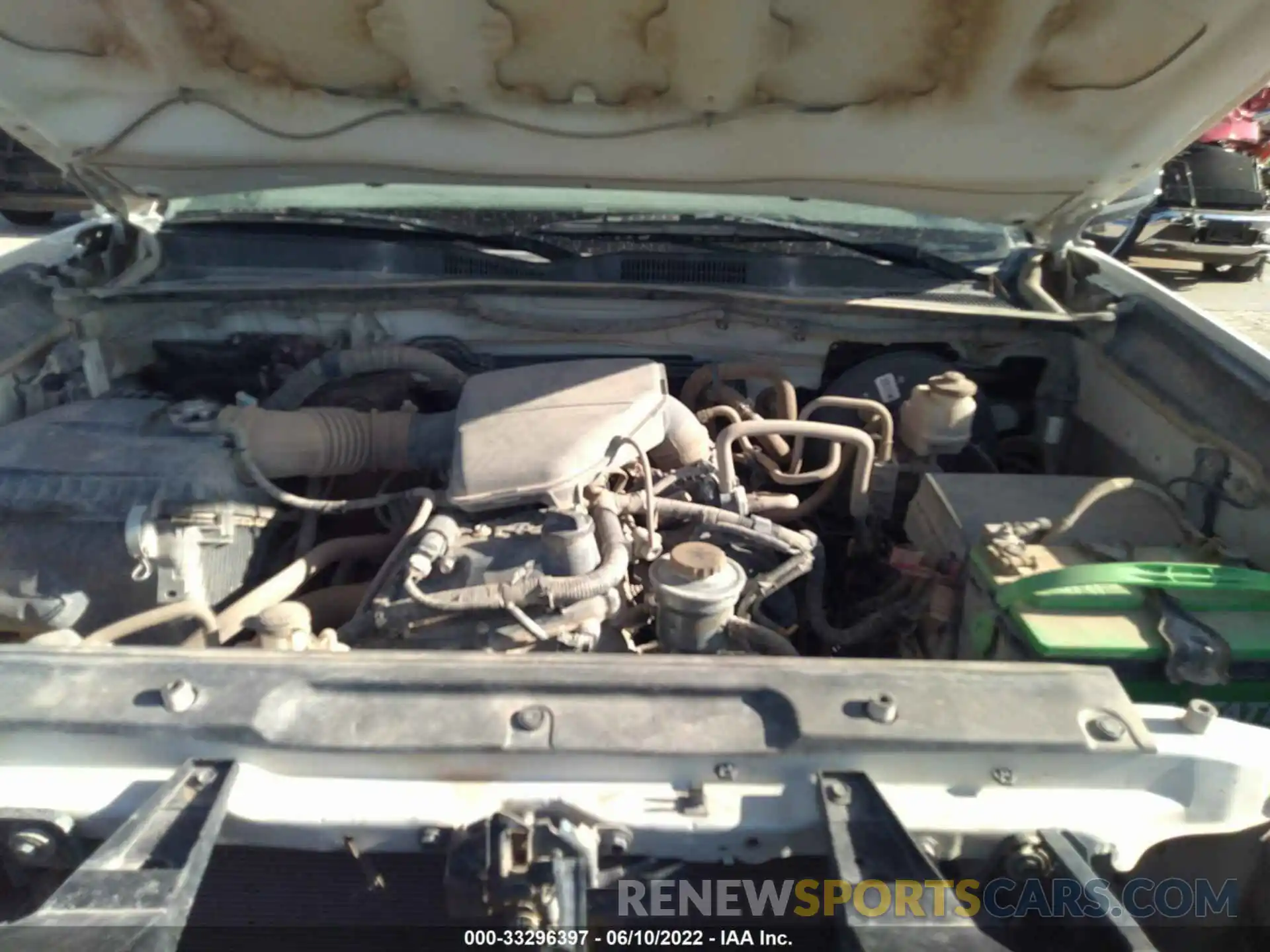 10 Photograph of a damaged car 5TFSX5ENXKX065549 TOYOTA TACOMA 4WD 2019