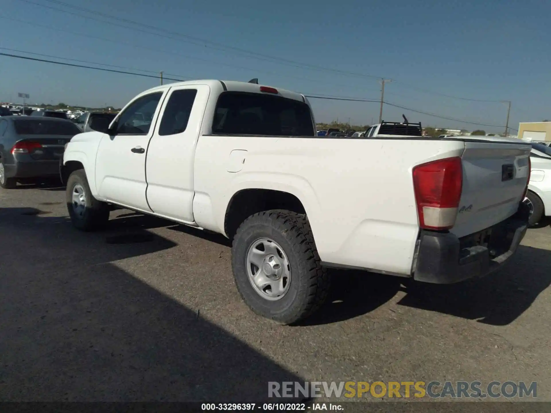 3 Photograph of a damaged car 5TFSX5ENXKX065549 TOYOTA TACOMA 4WD 2019