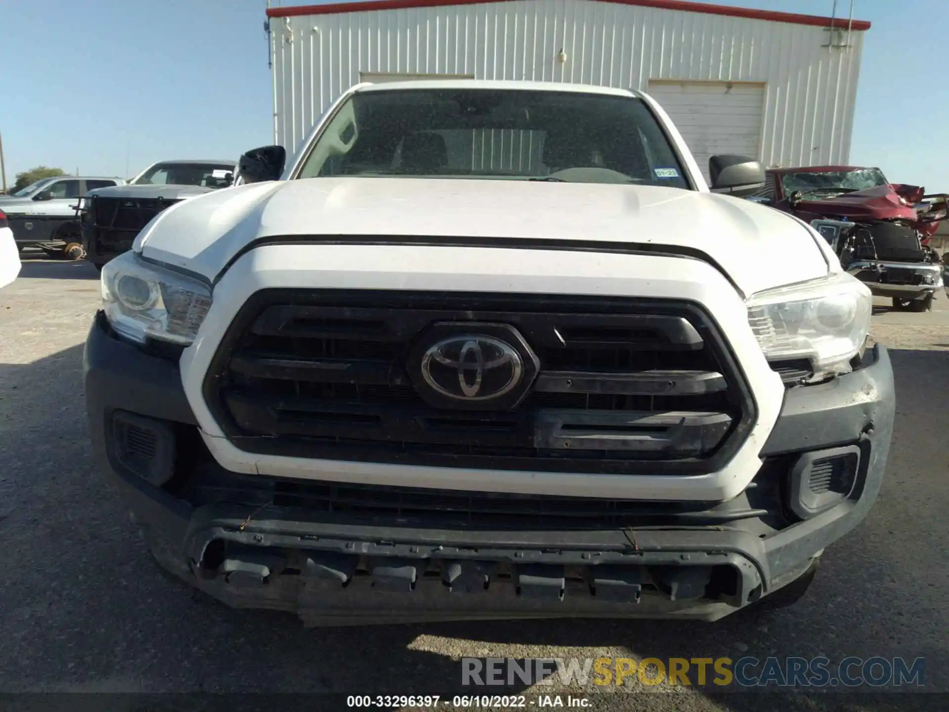 6 Photograph of a damaged car 5TFSX5ENXKX065549 TOYOTA TACOMA 4WD 2019