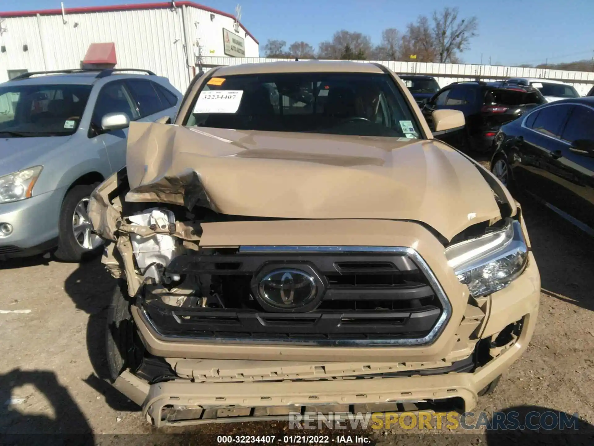 10 Photograph of a damaged car 5TFSZ5AN0KX170536 TOYOTA TACOMA 4WD 2019