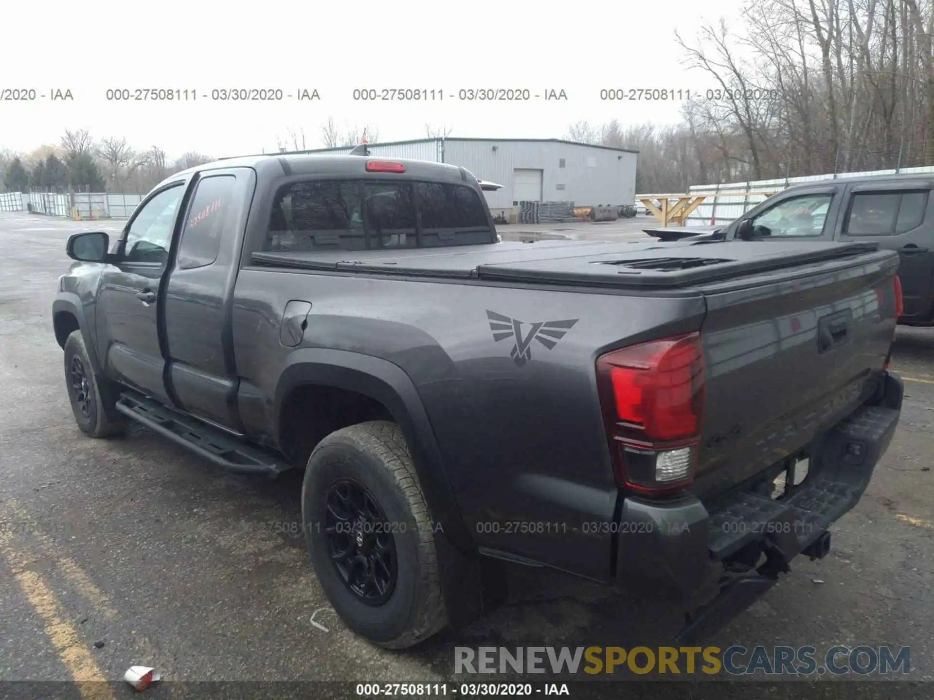 3 Photograph of a damaged car 5TFSZ5AN1KX178399 TOYOTA TACOMA 4WD 2019