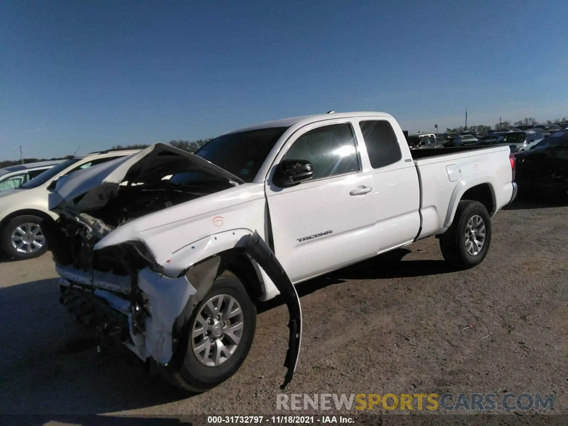 2 Photograph of a damaged car 5TFSZ5AN2KX171882 TOYOTA TACOMA 4WD 2019