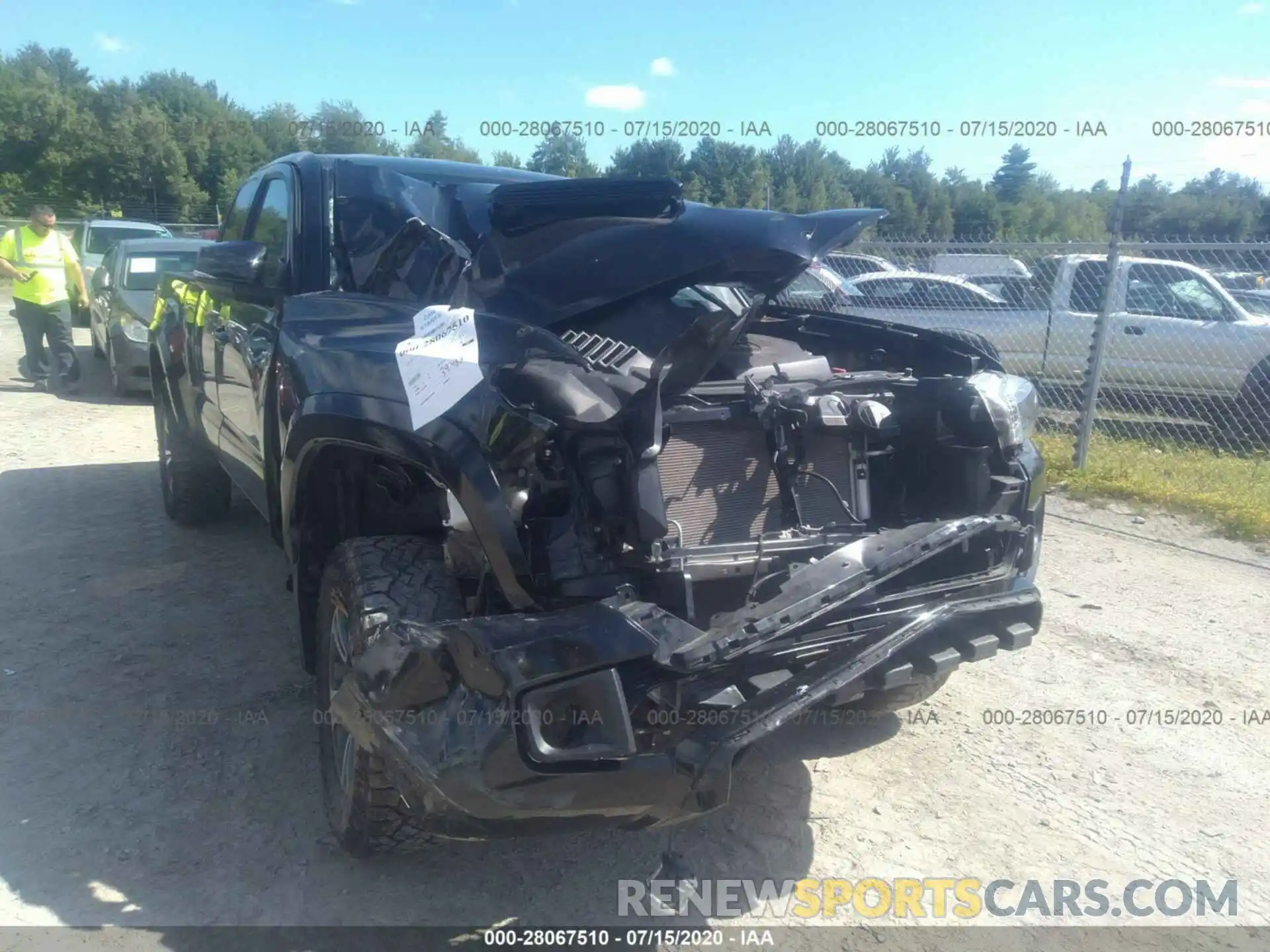 6 Photograph of a damaged car 5TFSZ5AN2KX181019 TOYOTA TACOMA 4WD 2019