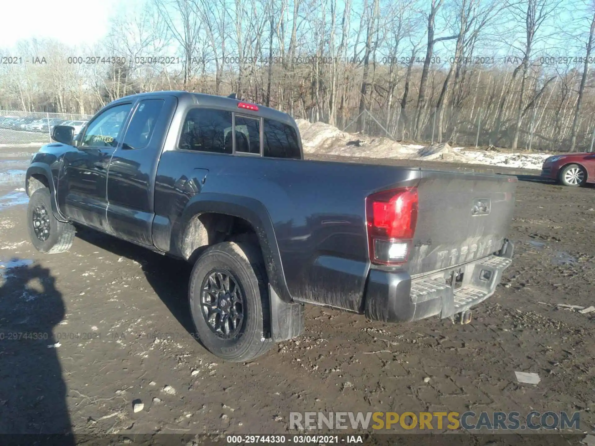 3 Photograph of a damaged car 5TFSZ5AN5KX201277 TOYOTA TACOMA 4WD 2019