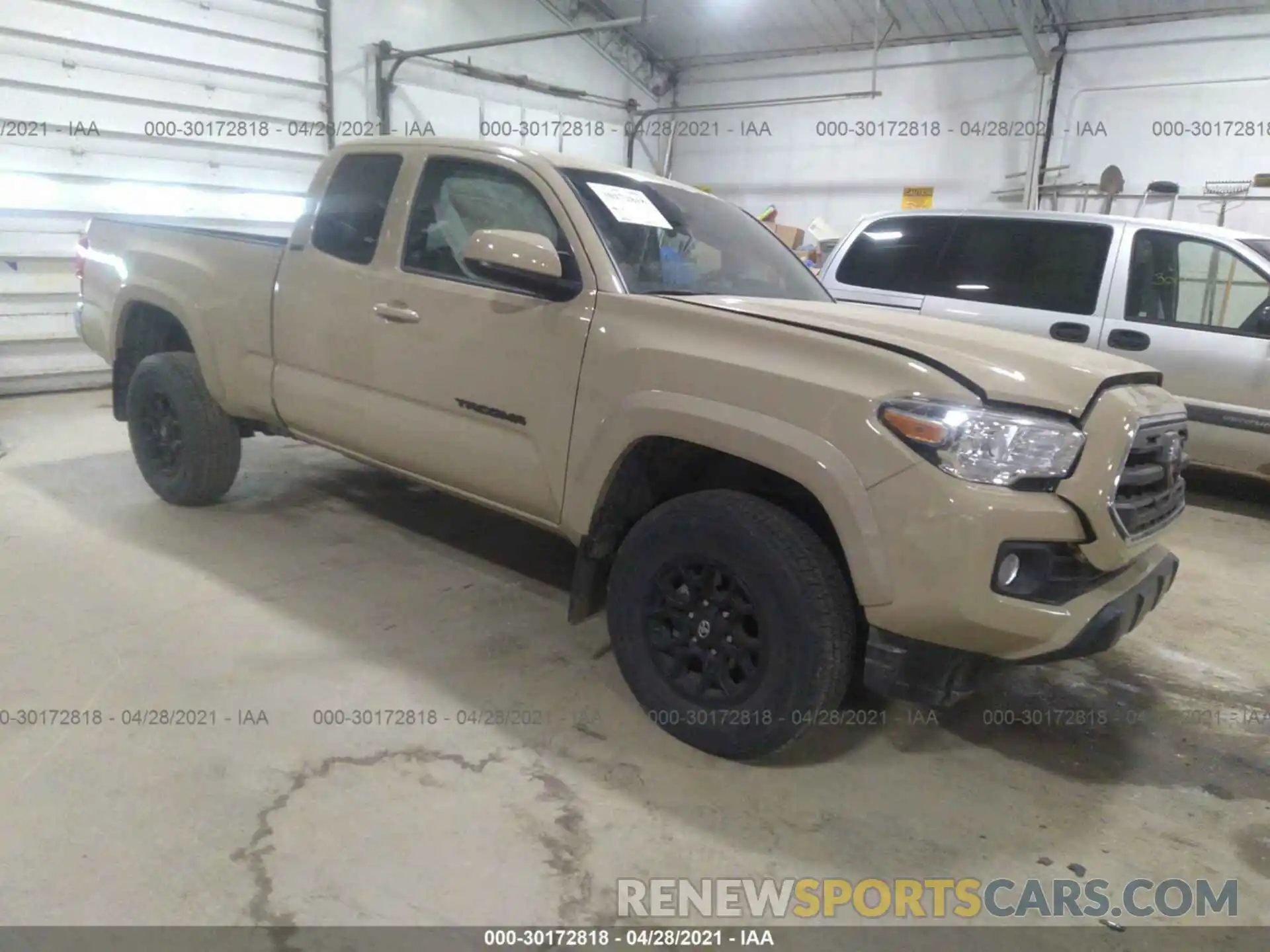 1 Photograph of a damaged car 5TFSZ5AN6KX176972 TOYOTA TACOMA 4WD 2019