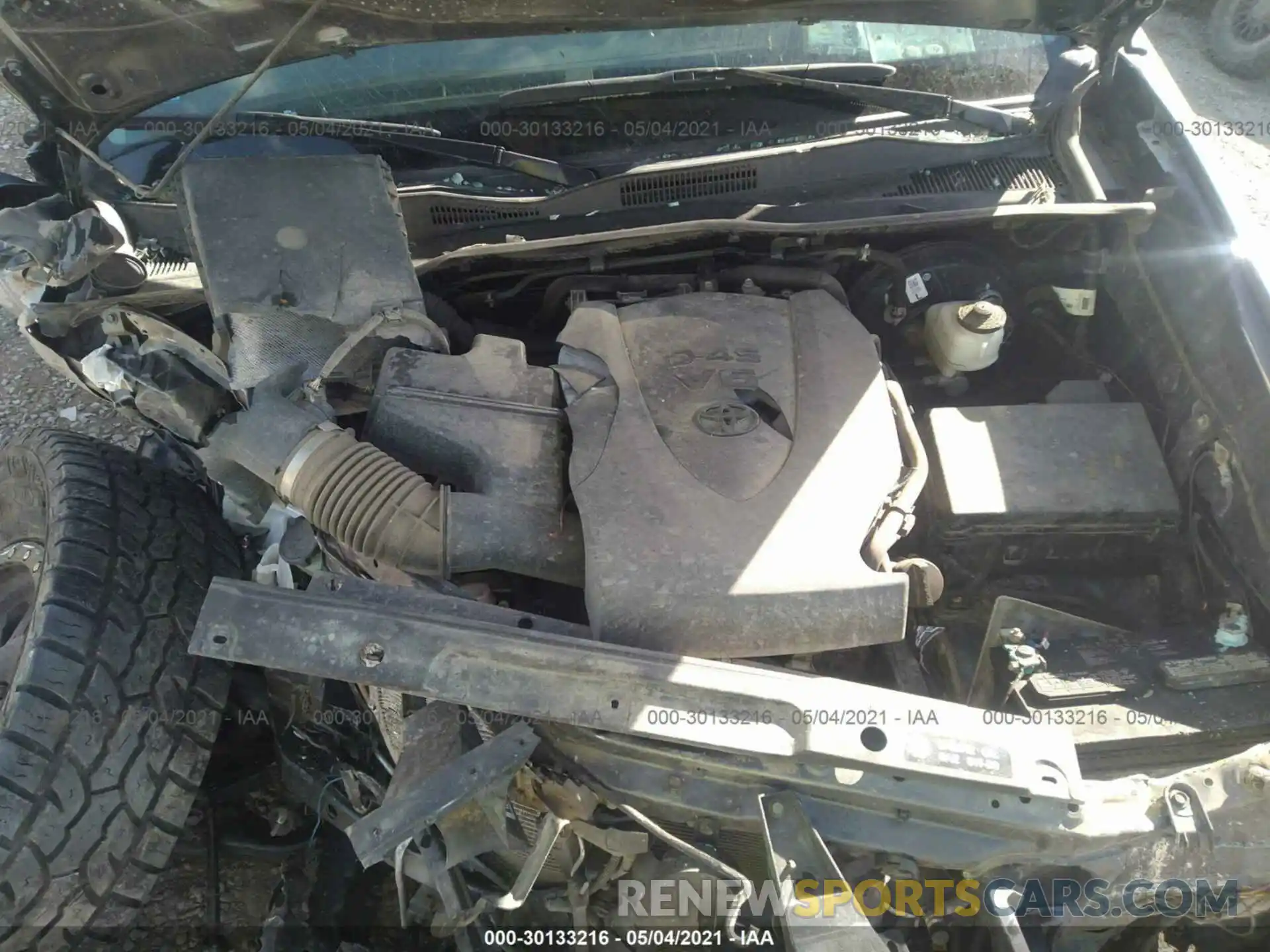 10 Photograph of a damaged car 5TFSZ5AN8KX166671 TOYOTA TACOMA 4WD 2019