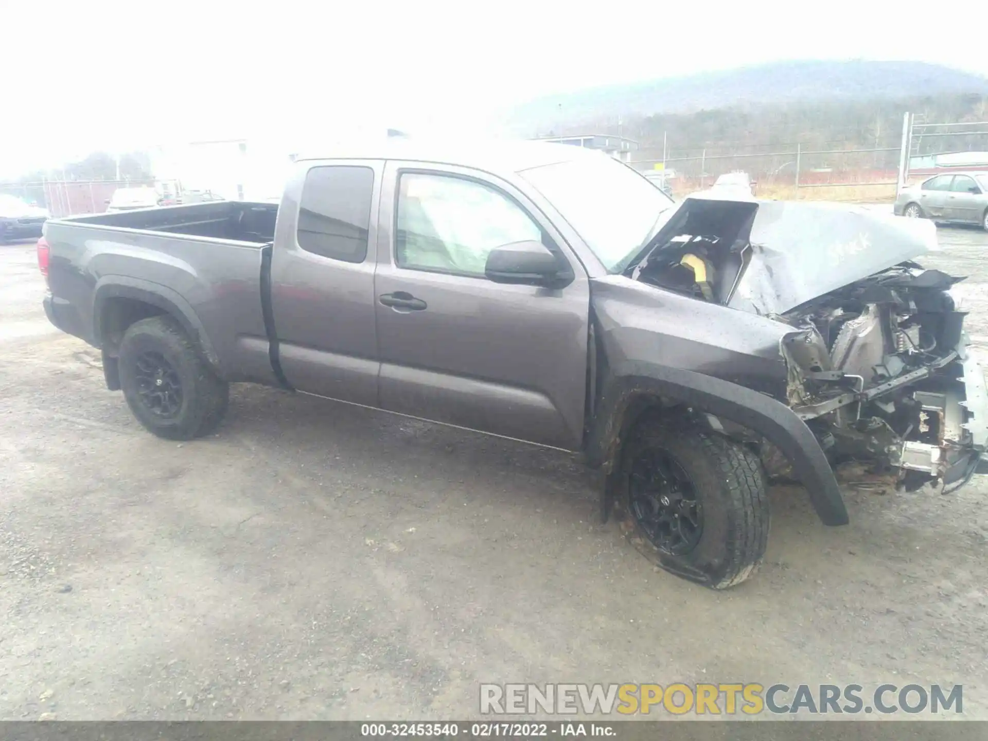 1 Photograph of a damaged car 5TFSZ5AN8KX198648 TOYOTA TACOMA 4WD 2019