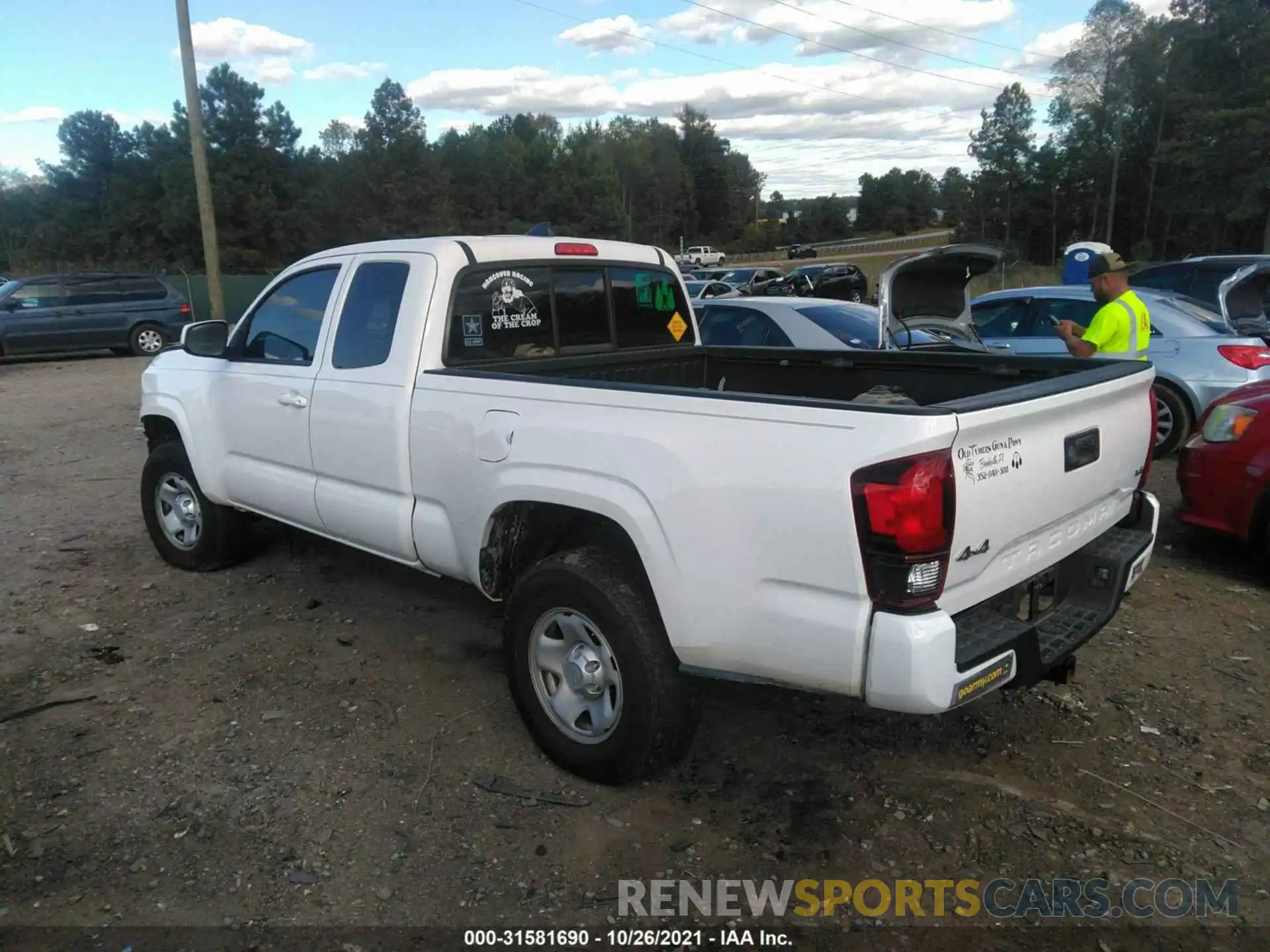 3 Photograph of a damaged car 5TFSZ5ANXKX168051 TOYOTA TACOMA 4WD 2019