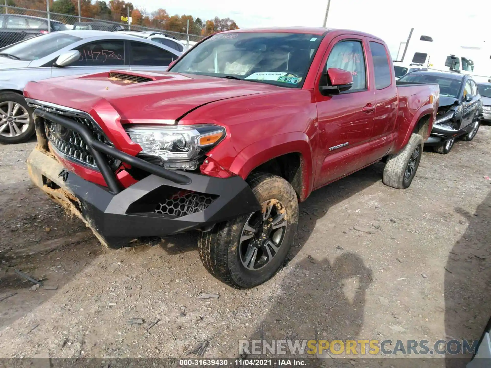 2 Photograph of a damaged car 5TFSZ5ANXKX183231 TOYOTA TACOMA 4WD 2019