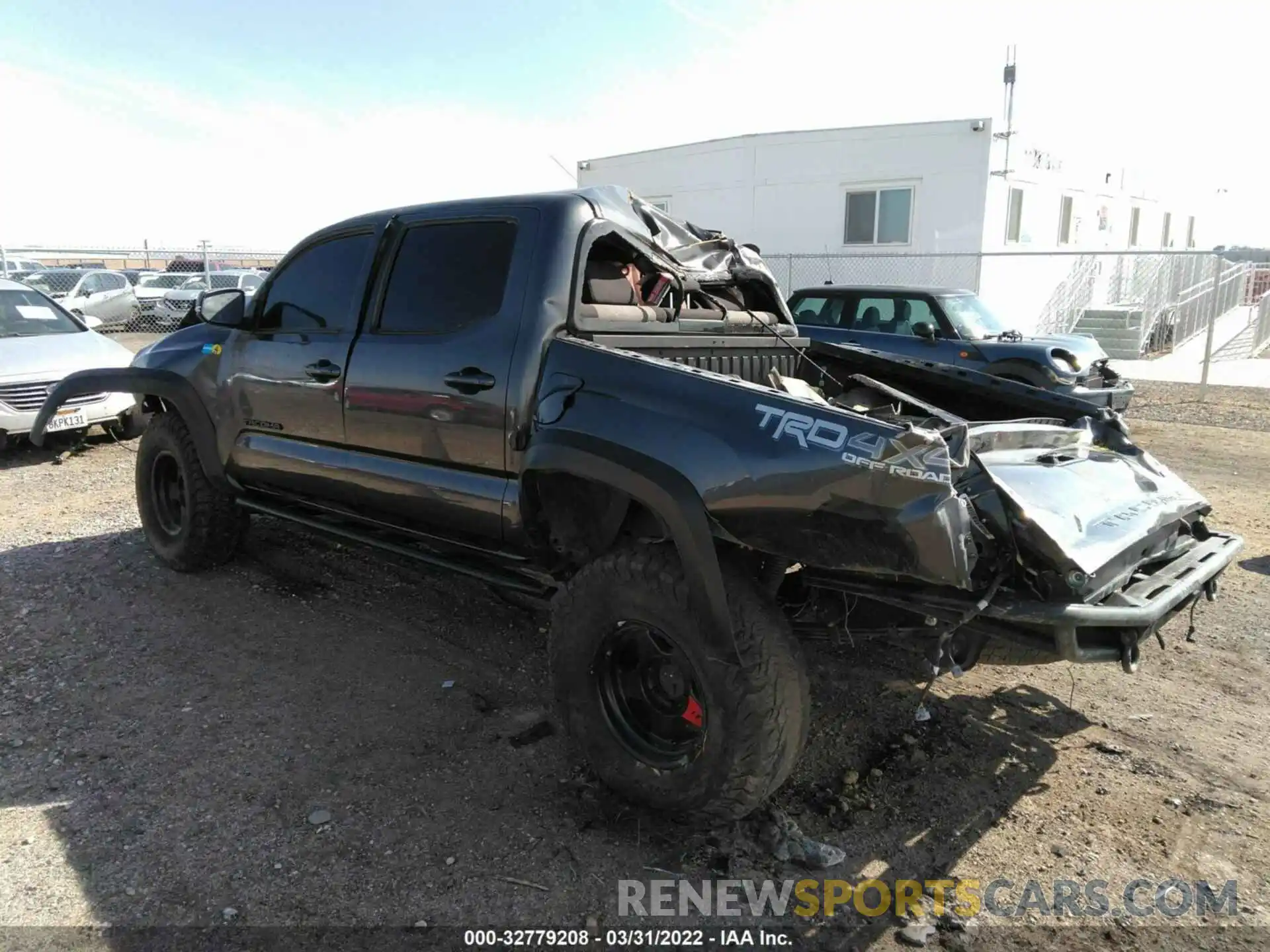 3 Photograph of a damaged car 3TMCZ5AN0LM294561 TOYOTA TACOMA 4WD 2020