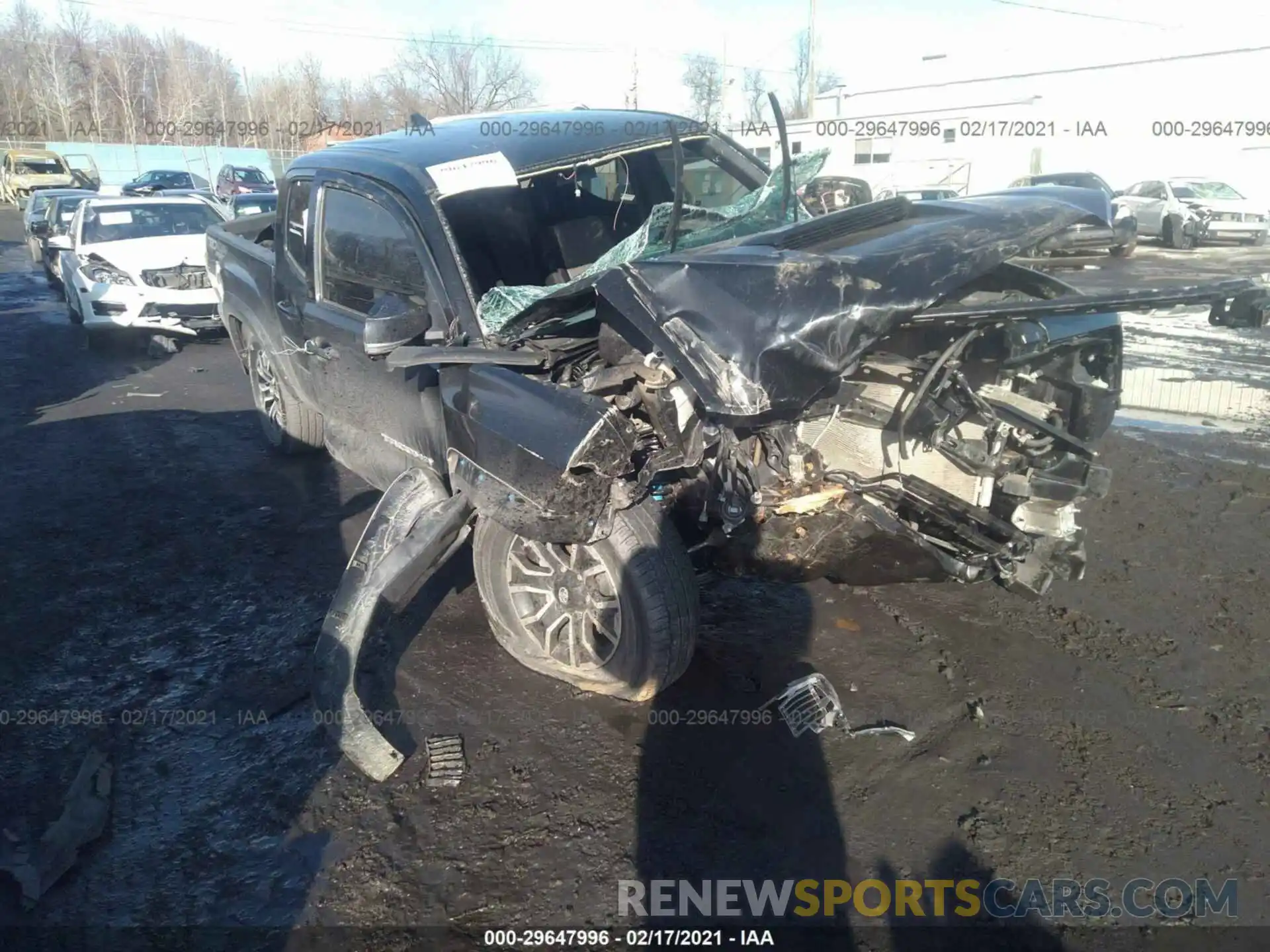 1 Photograph of a damaged car 3TMCZ5AN0LM301461 TOYOTA TACOMA 4WD 2020