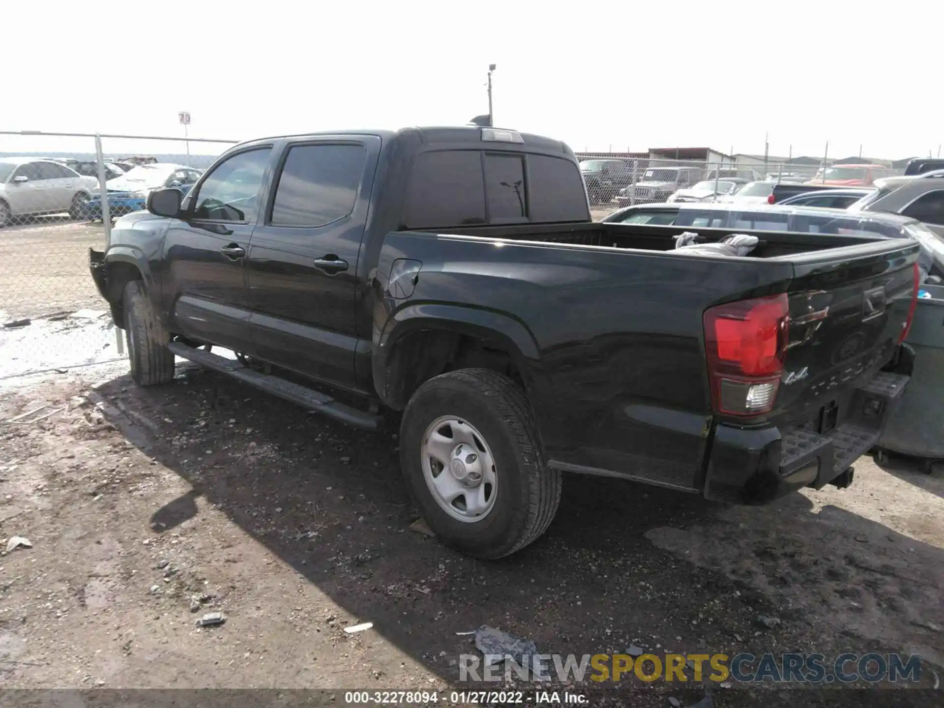 3 Photograph of a damaged car 3TMCZ5AN0LM320236 TOYOTA TACOMA 4WD 2020