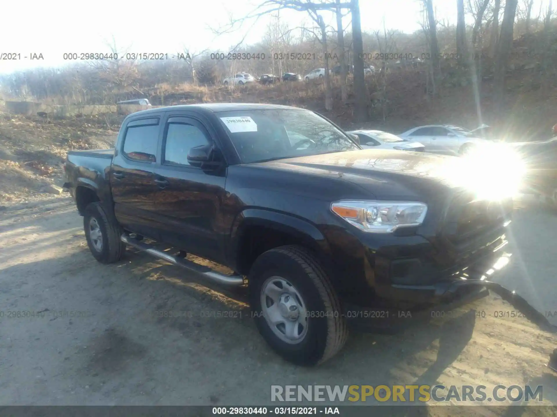 1 Photograph of a damaged car 3TMCZ5AN0LM329020 TOYOTA TACOMA 4WD 2020