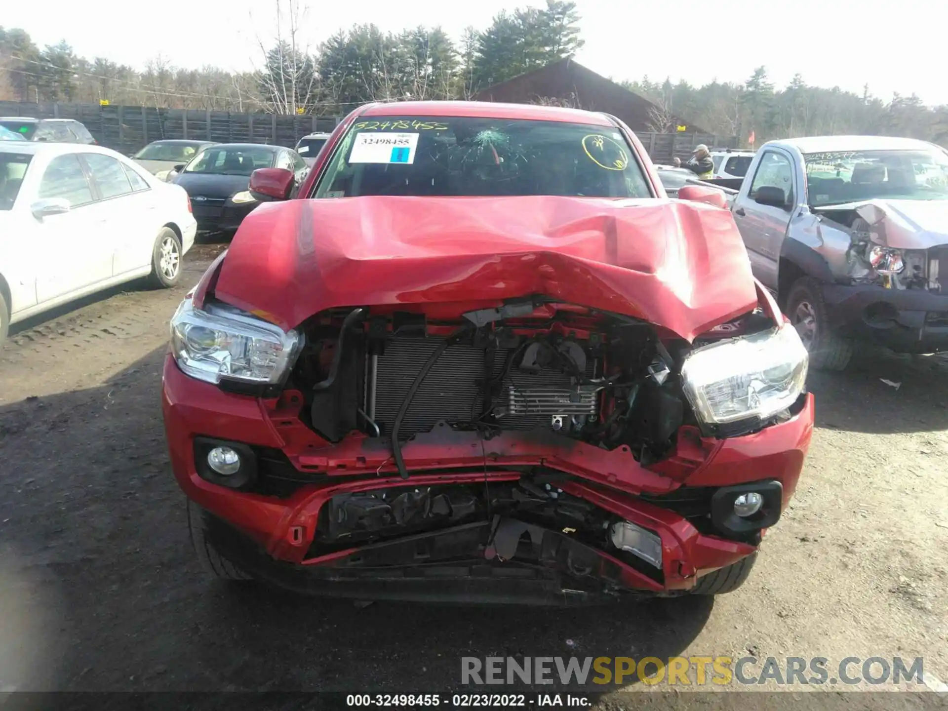 6 Photograph of a damaged car 3TMCZ5AN0LM338817 TOYOTA TACOMA 4WD 2020