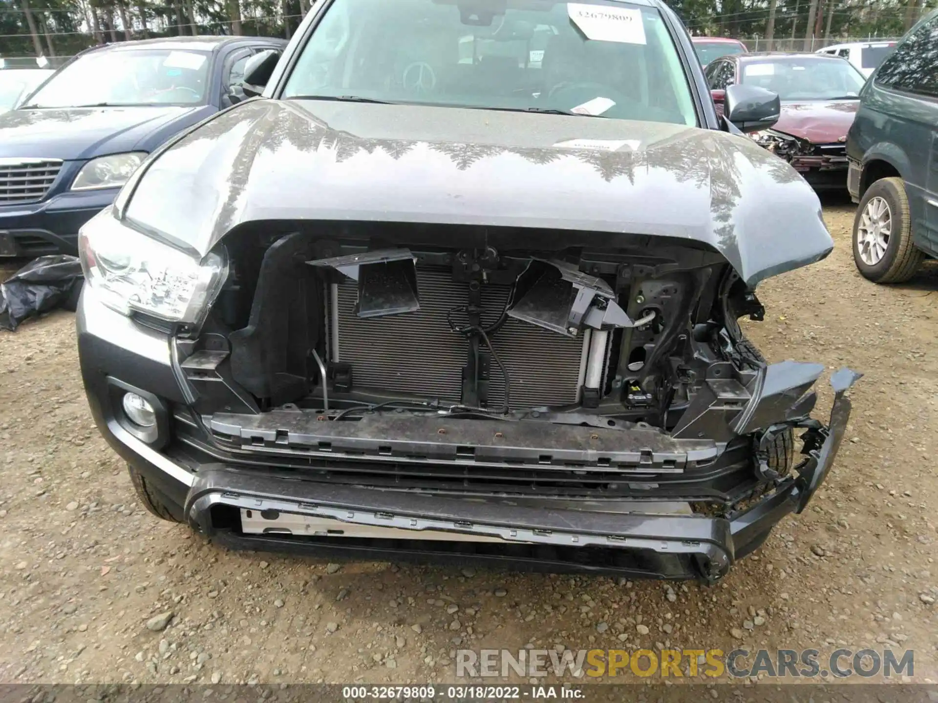 6 Photograph of a damaged car 3TMCZ5AN0LM346044 TOYOTA TACOMA 4WD 2020