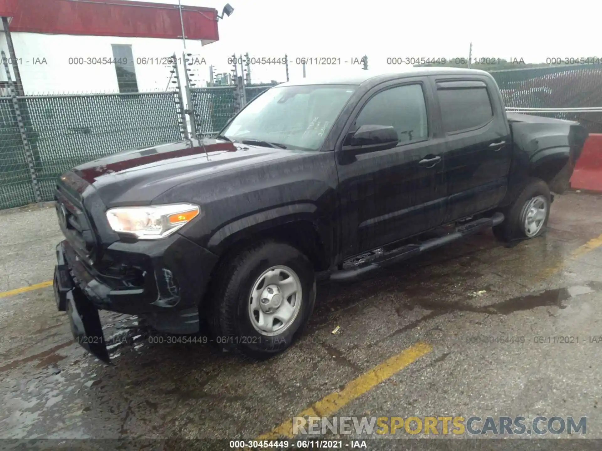 2 Photograph of a damaged car 3TMCZ5AN0LM352989 TOYOTA TACOMA 4WD 2020