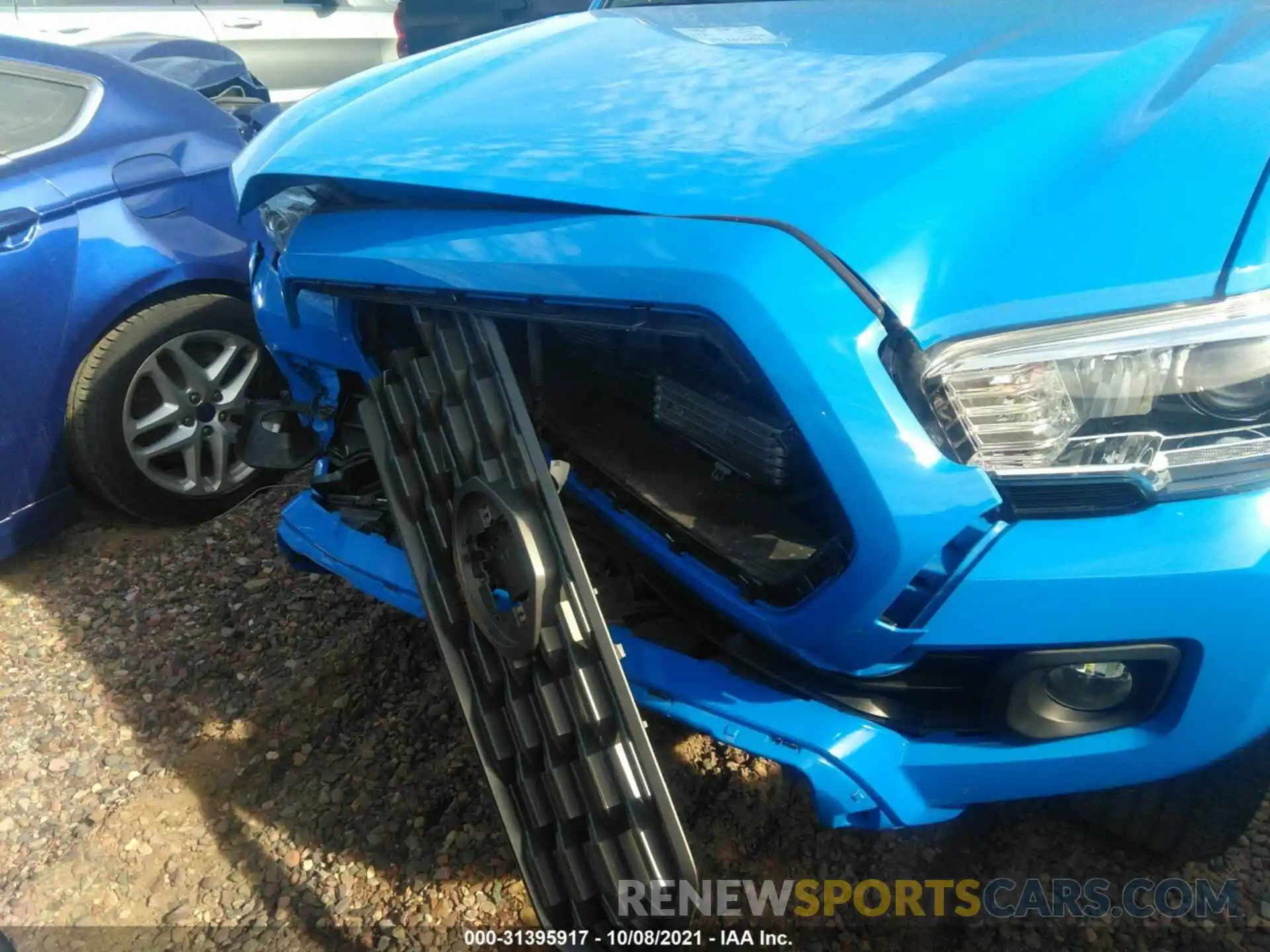 6 Photograph of a damaged car 3TMCZ5AN1LM304529 TOYOTA TACOMA 4WD 2020