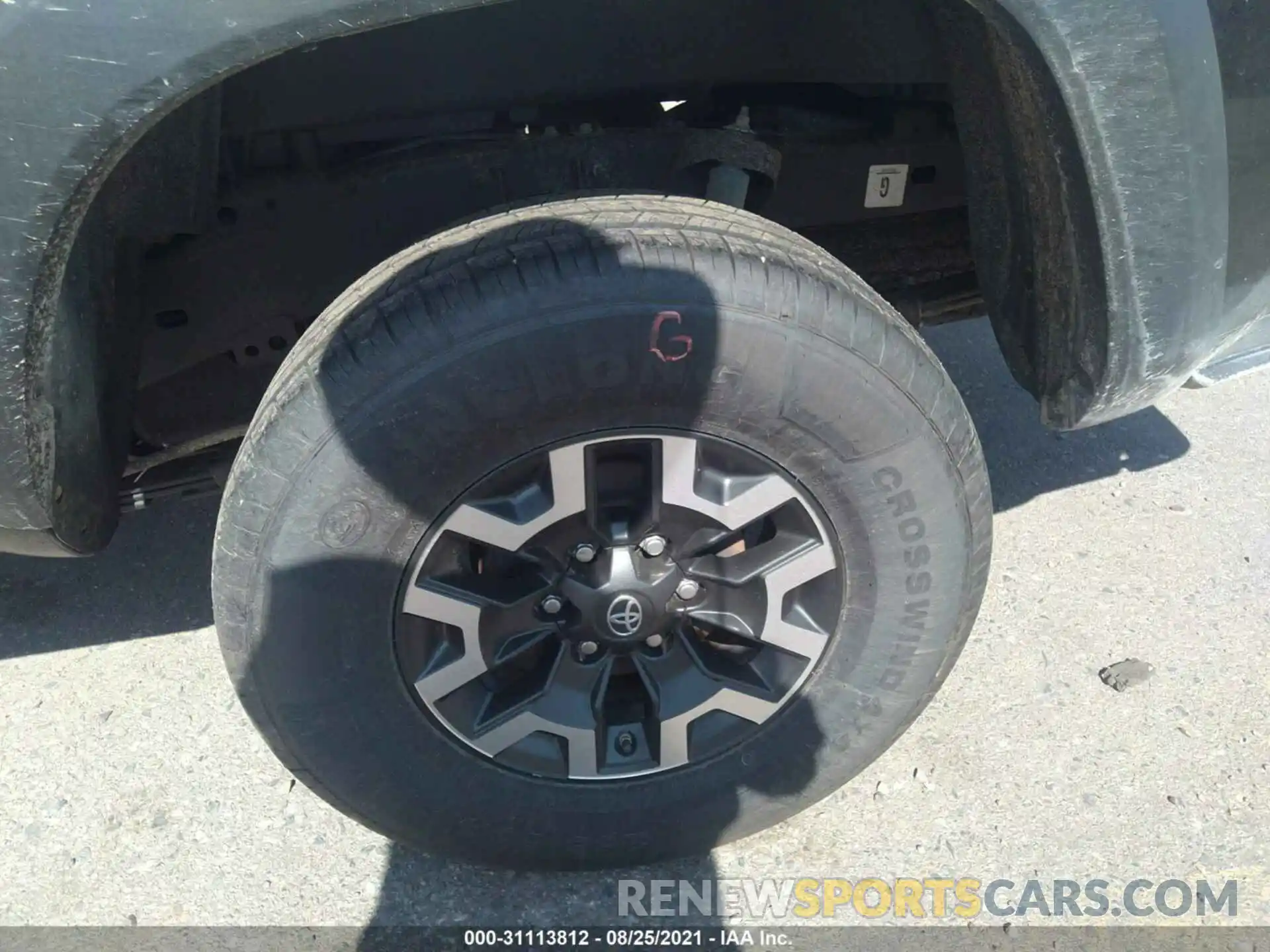 13 Photograph of a damaged car 3TMCZ5AN1LM314252 TOYOTA TACOMA 4WD 2020