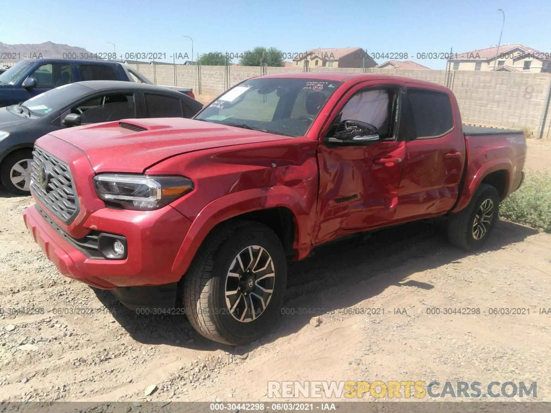 2 Photograph of a damaged car 3TMCZ5AN1LM315000 TOYOTA TACOMA 4WD 2020