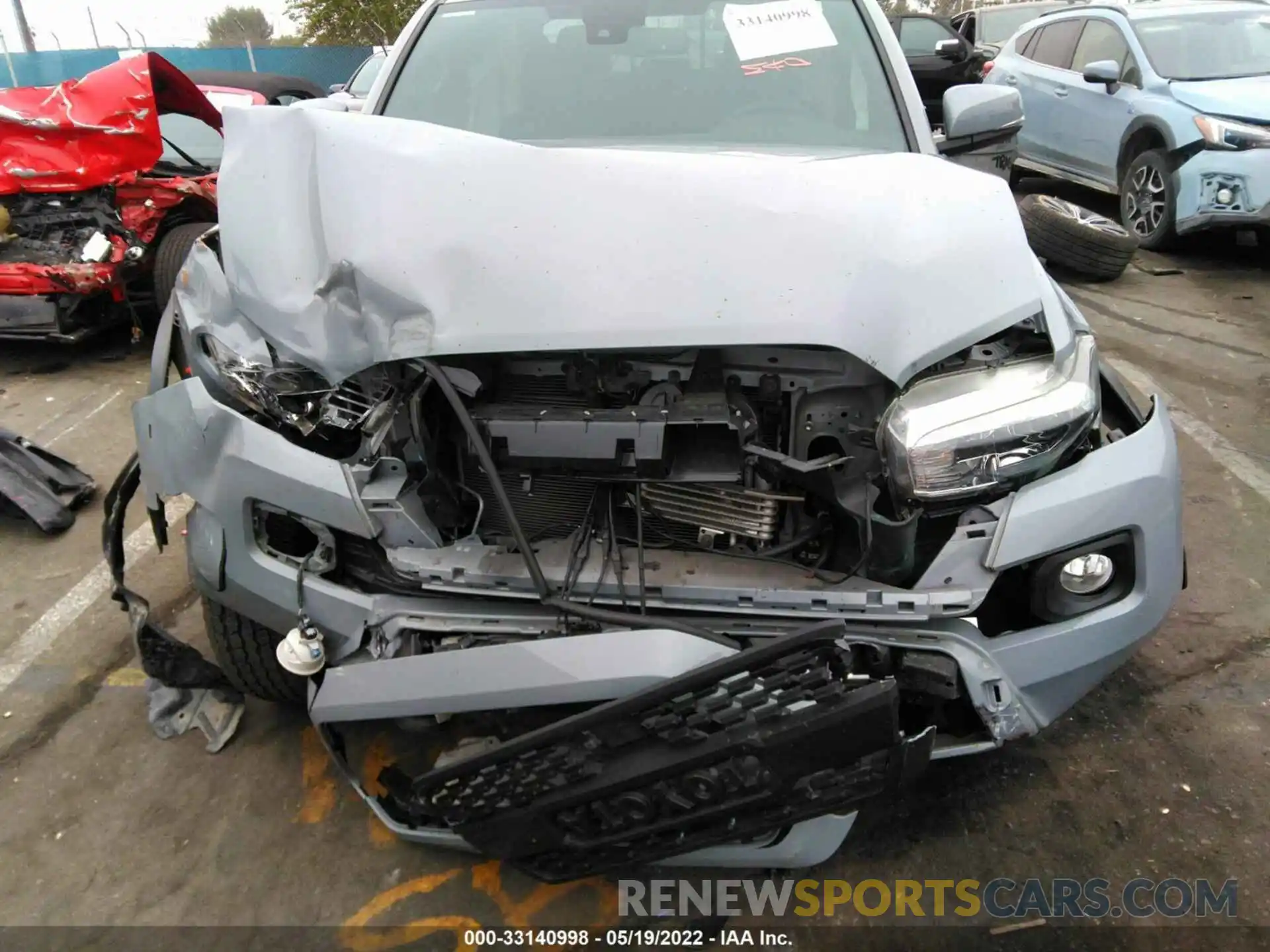 6 Photograph of a damaged car 3TMCZ5AN1LM321492 TOYOTA TACOMA 4WD 2020