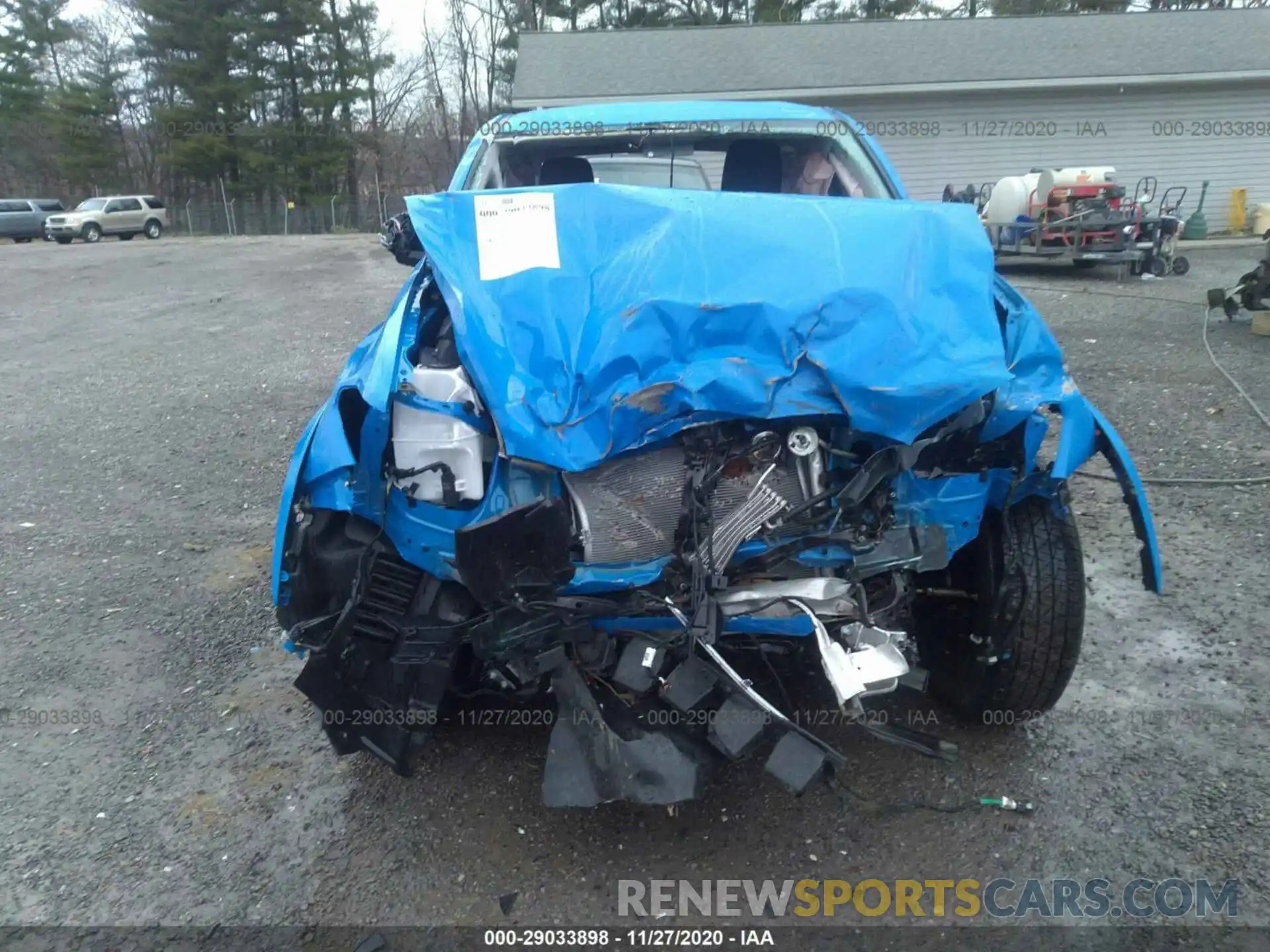 6 Photograph of a damaged car 3TMCZ5AN1LM322691 TOYOTA TACOMA 4WD 2020