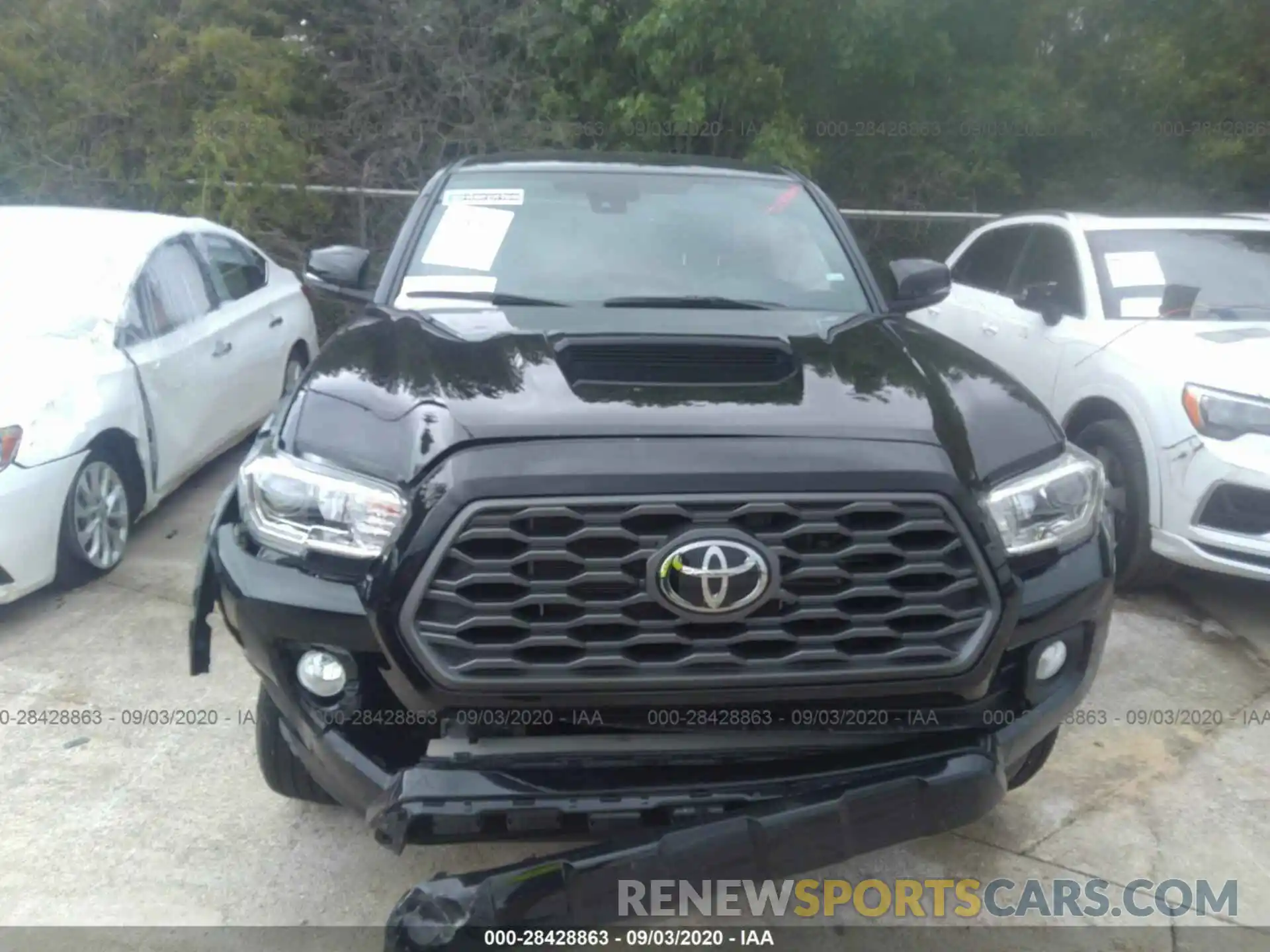 6 Photograph of a damaged car 3TMCZ5AN1LM323050 TOYOTA TACOMA 4WD 2020