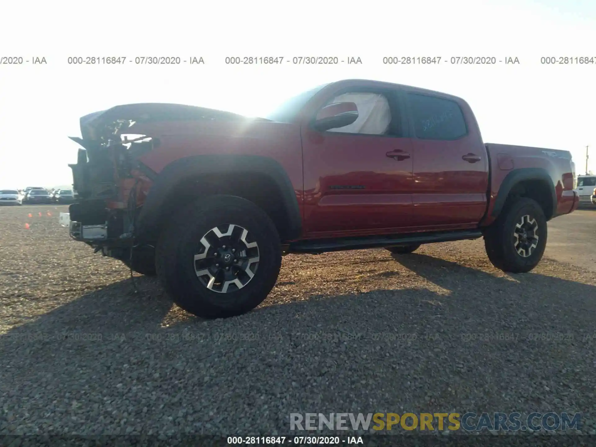 2 Photograph of a damaged car 3TMCZ5AN1LM325333 TOYOTA TACOMA 4WD 2020