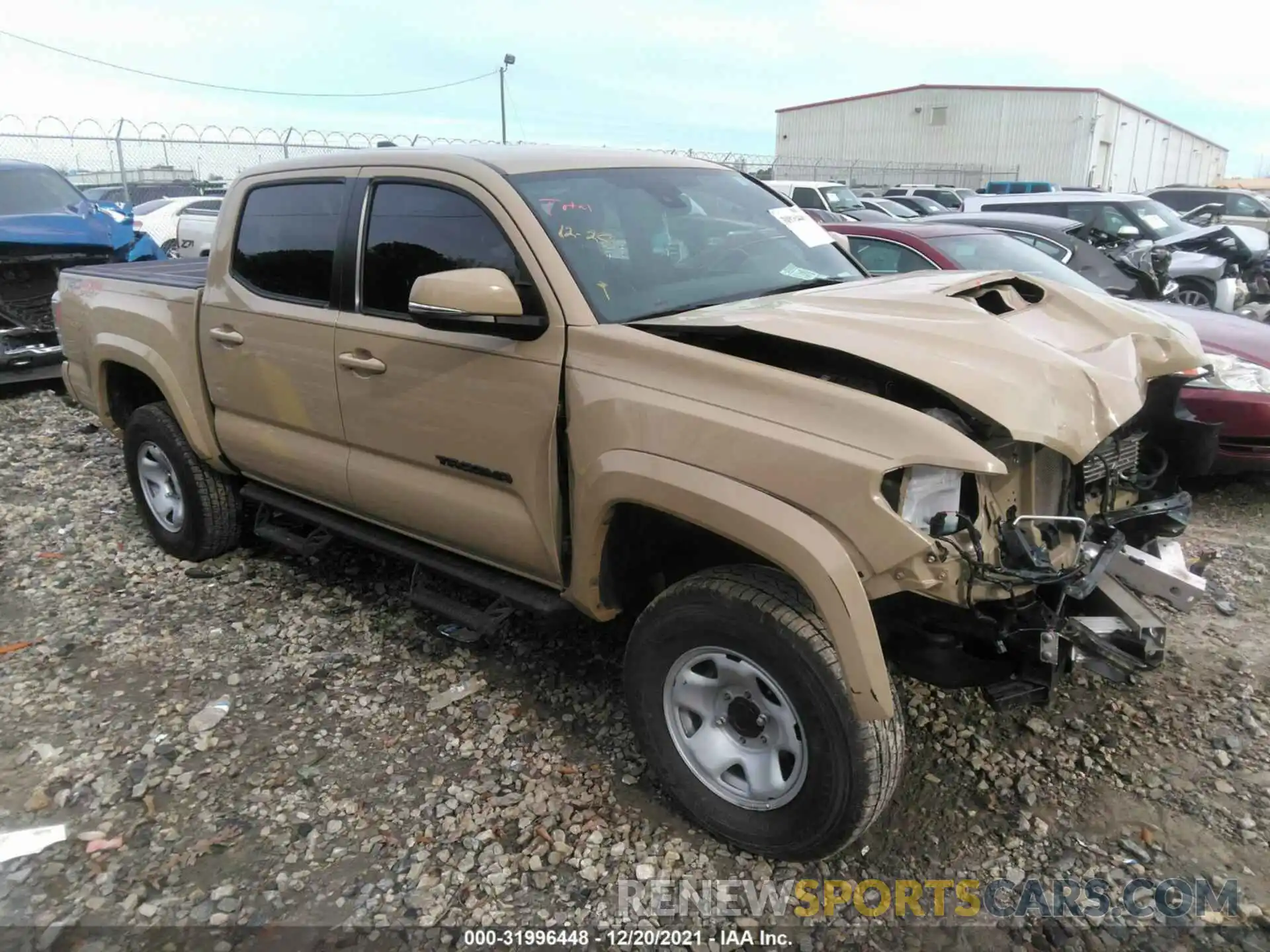 1 Фотография поврежденного автомобиля 3TMCZ5AN1LM330211 TOYOTA TACOMA 4WD 2020