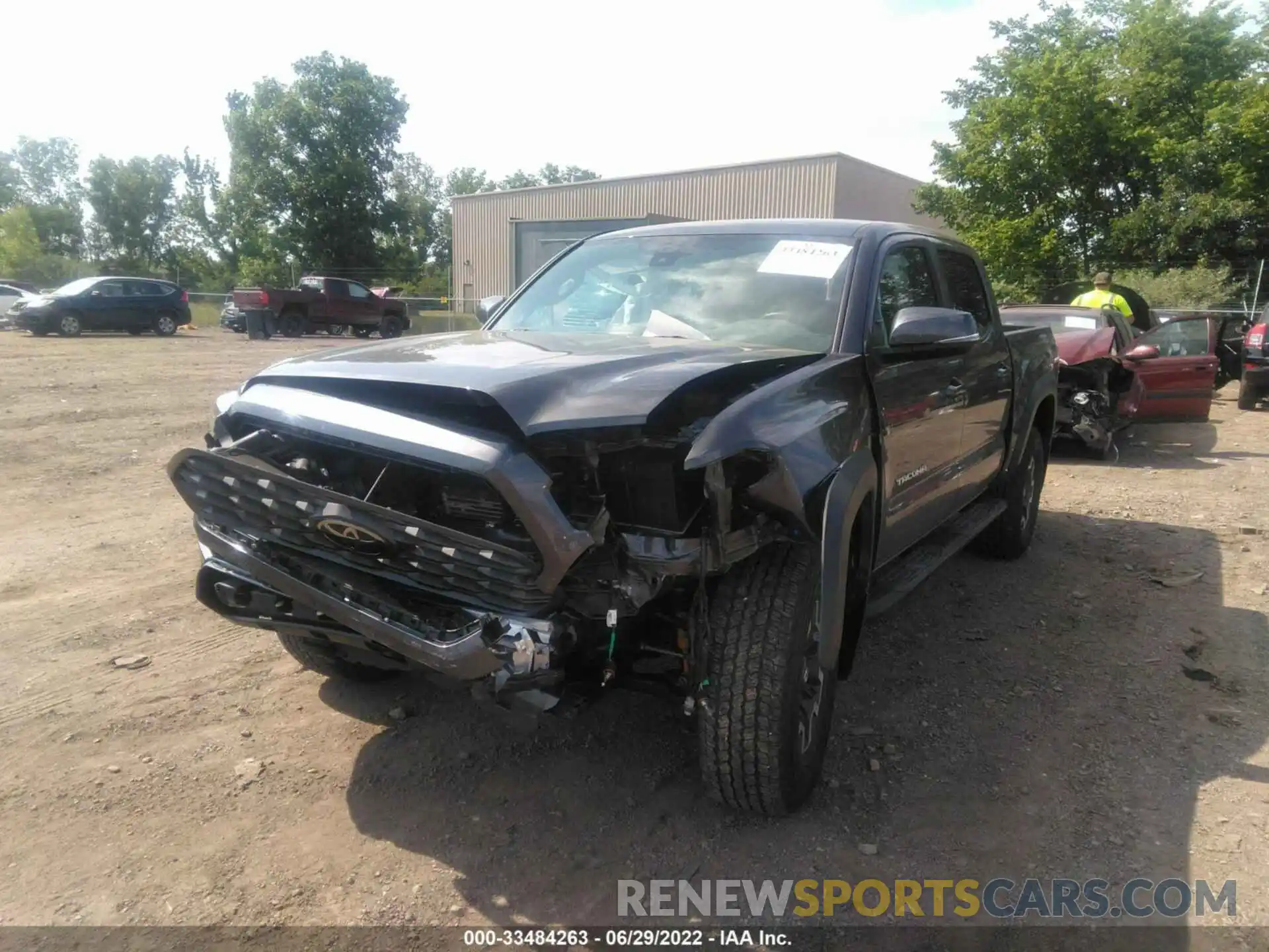 6 Photograph of a damaged car 3TMCZ5AN1LM331200 TOYOTA TACOMA 4WD 2020